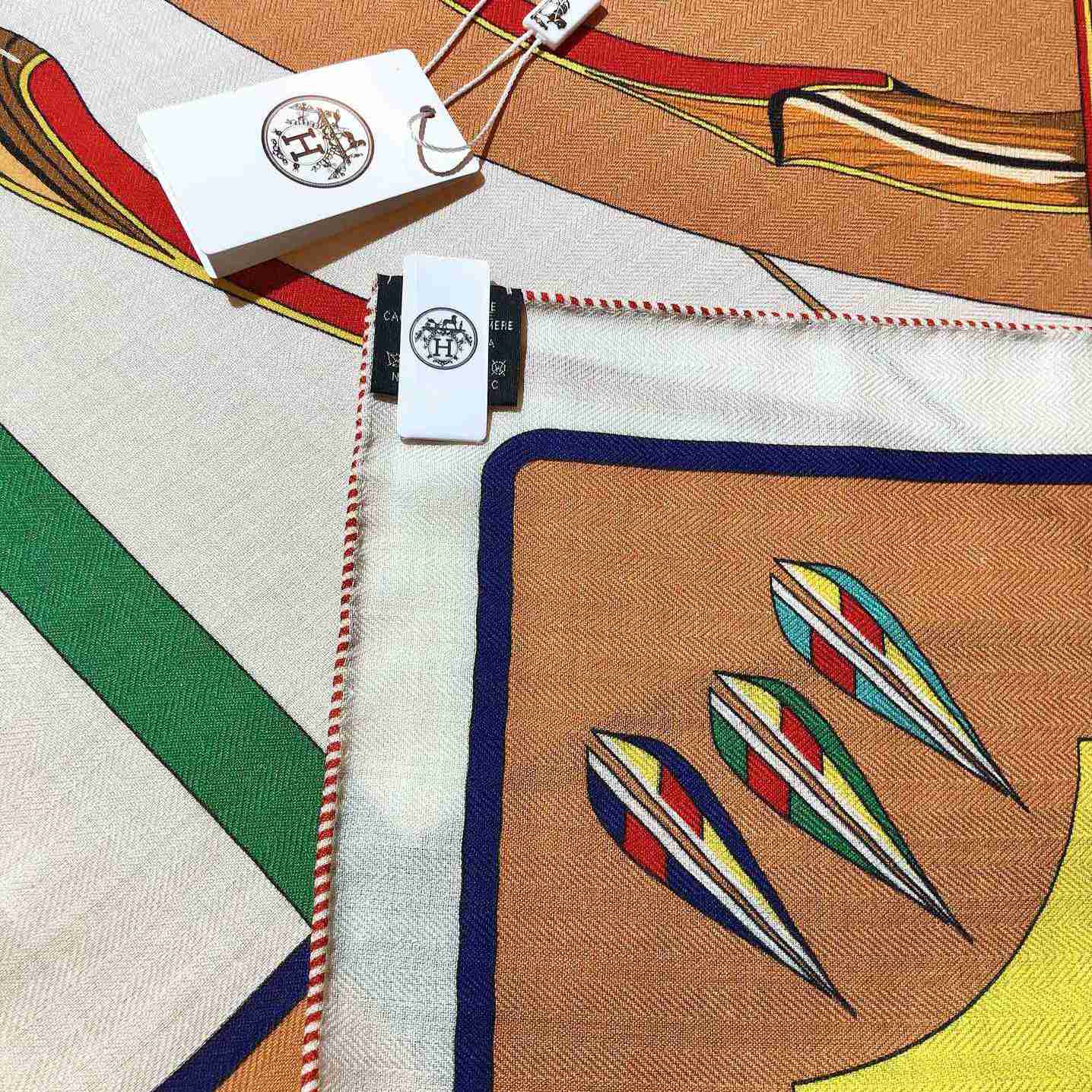 Hermes Giant Triangle - 