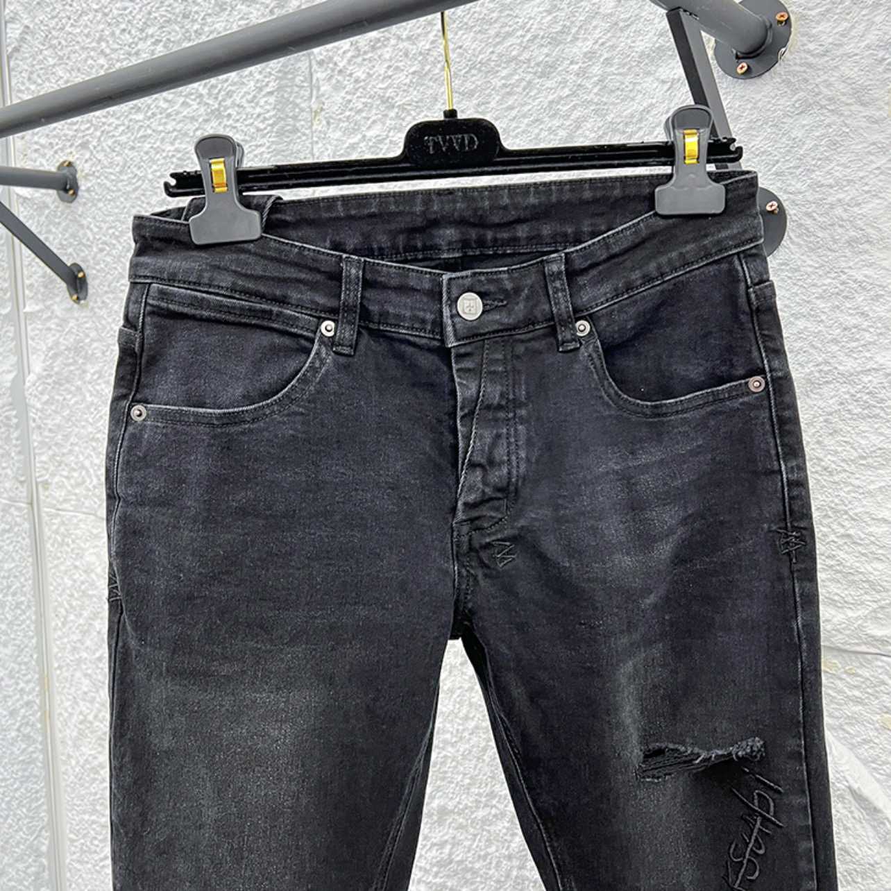 Ksubi Slim Fit Jeans        1008 - 