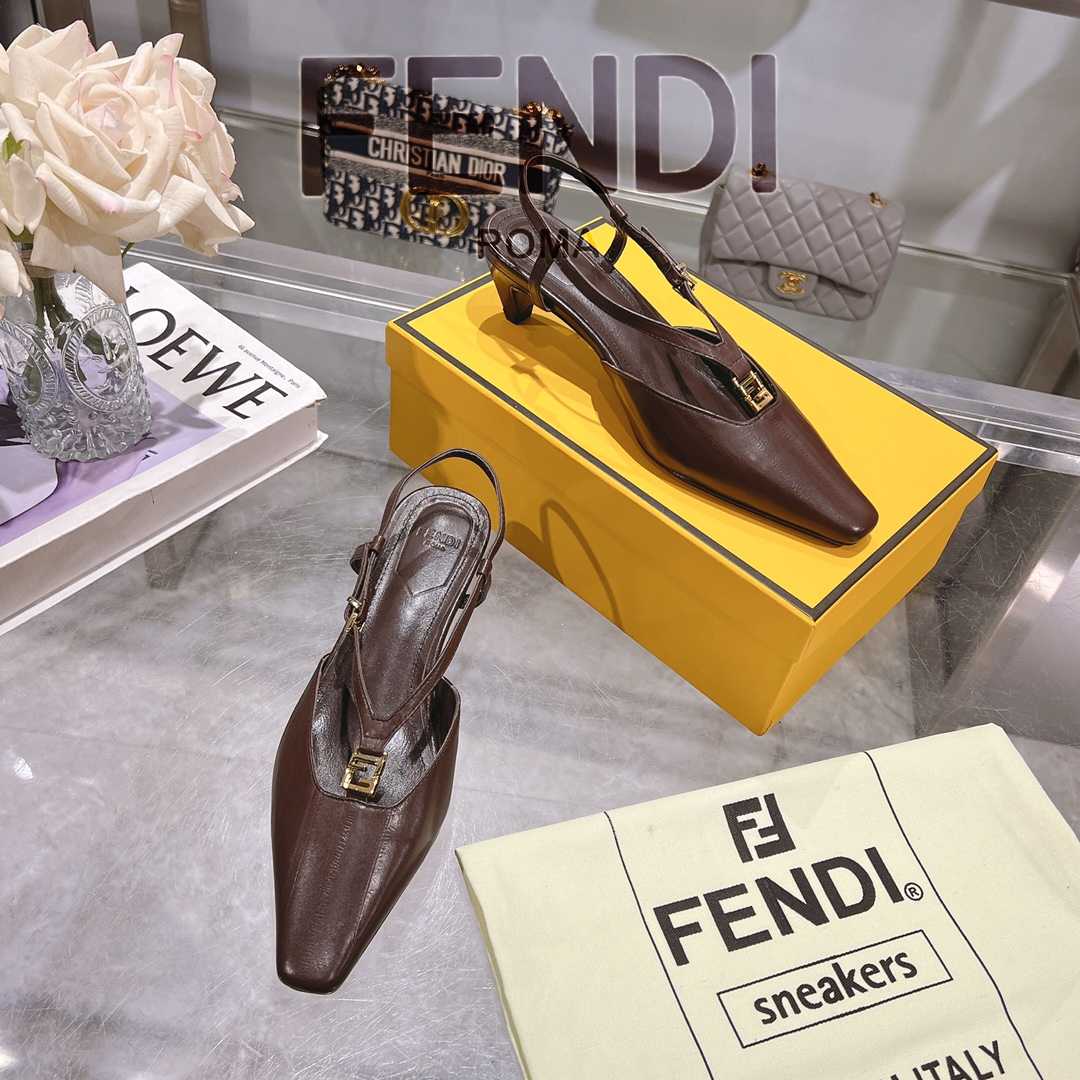 Fendi FFold Brown Eel Leather Low-heeled Slingbacks - 