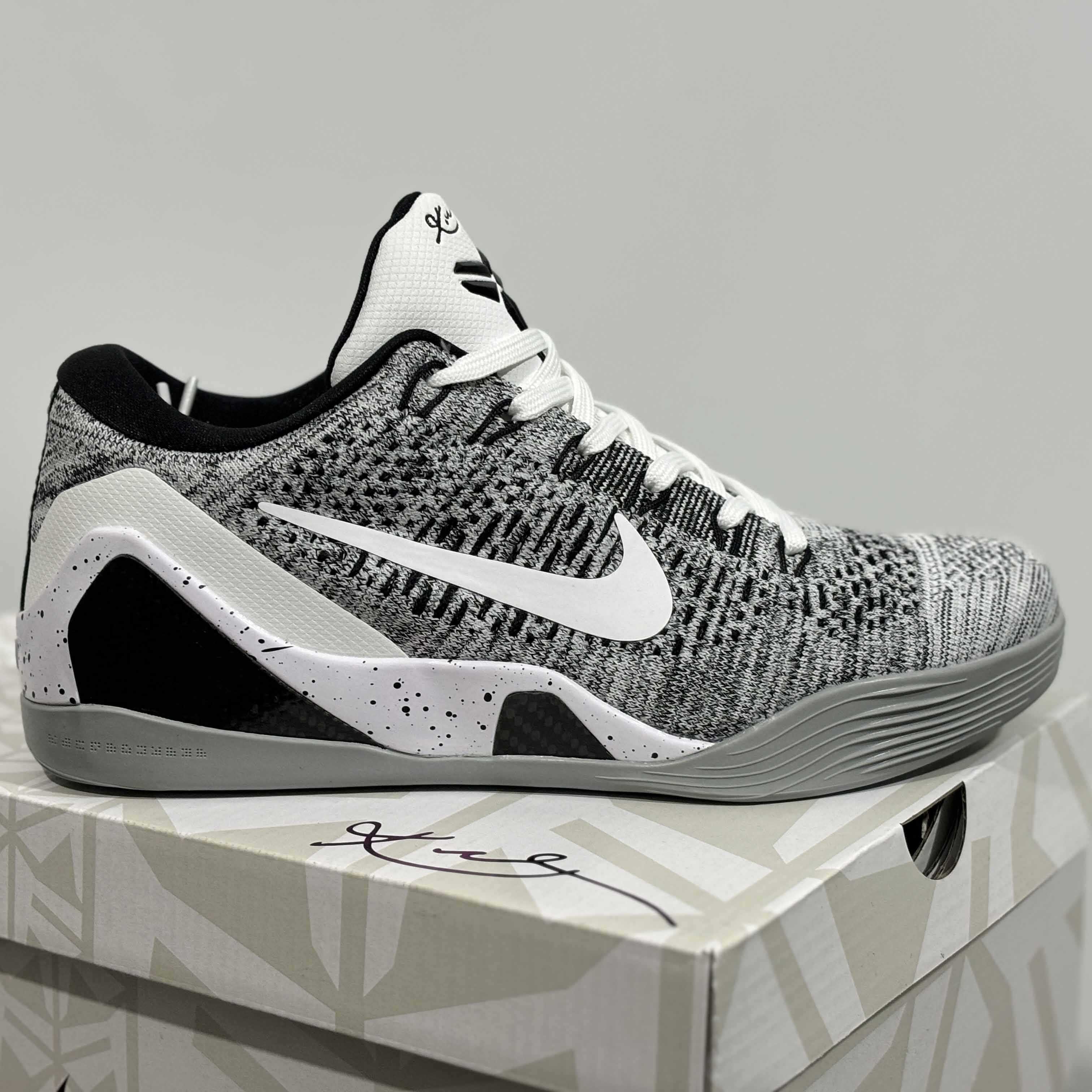 Nike Kobe 9 Elite Low Beethoven Sneakers    639045-101 - 