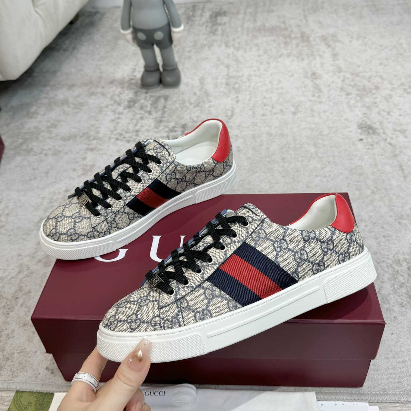 Gucci Ace Sneaker With Web - 