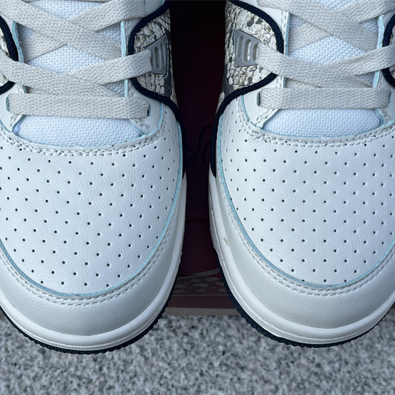 Nike Air Flight 89 Sneaker    FQ8256-001  - 