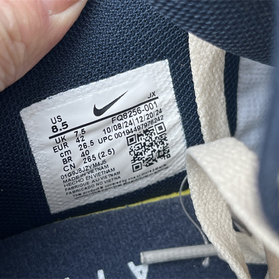 Nike Air Flight 89 Sneaker    FQ8256-001  - 