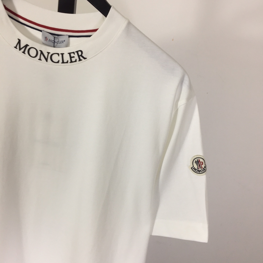 Moncler Logo Cotton T-shirt - DesignerGu