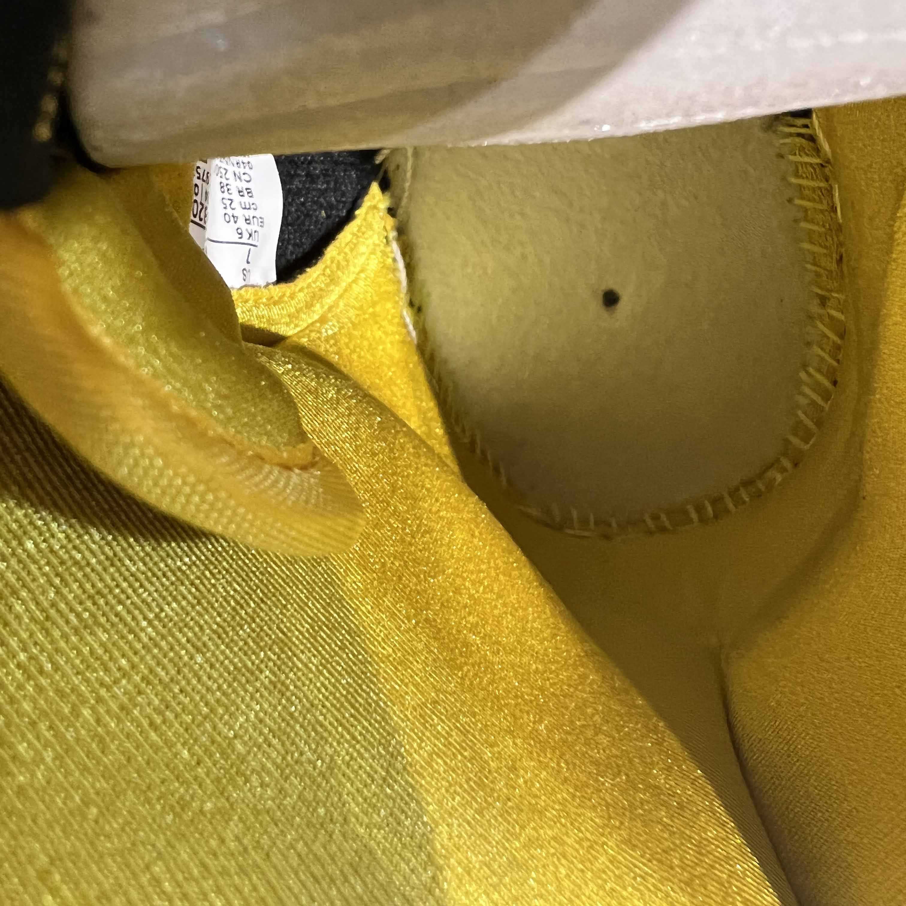 Nike Dunk High "Wu-Tang" Sneakers       HJ4320-001 - 