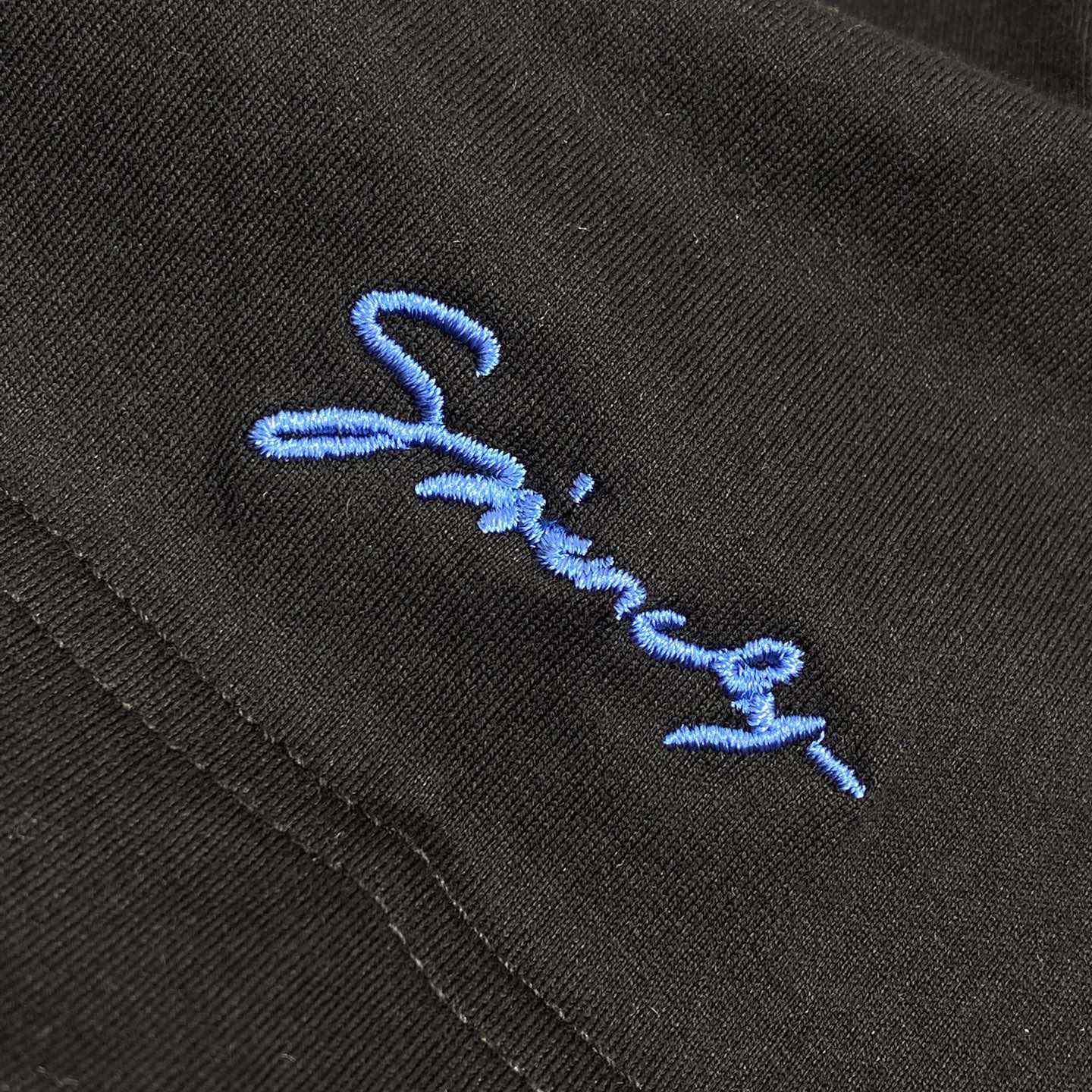 Givenchy T-shirt In Cotton With Cat Eye Embroidery - 