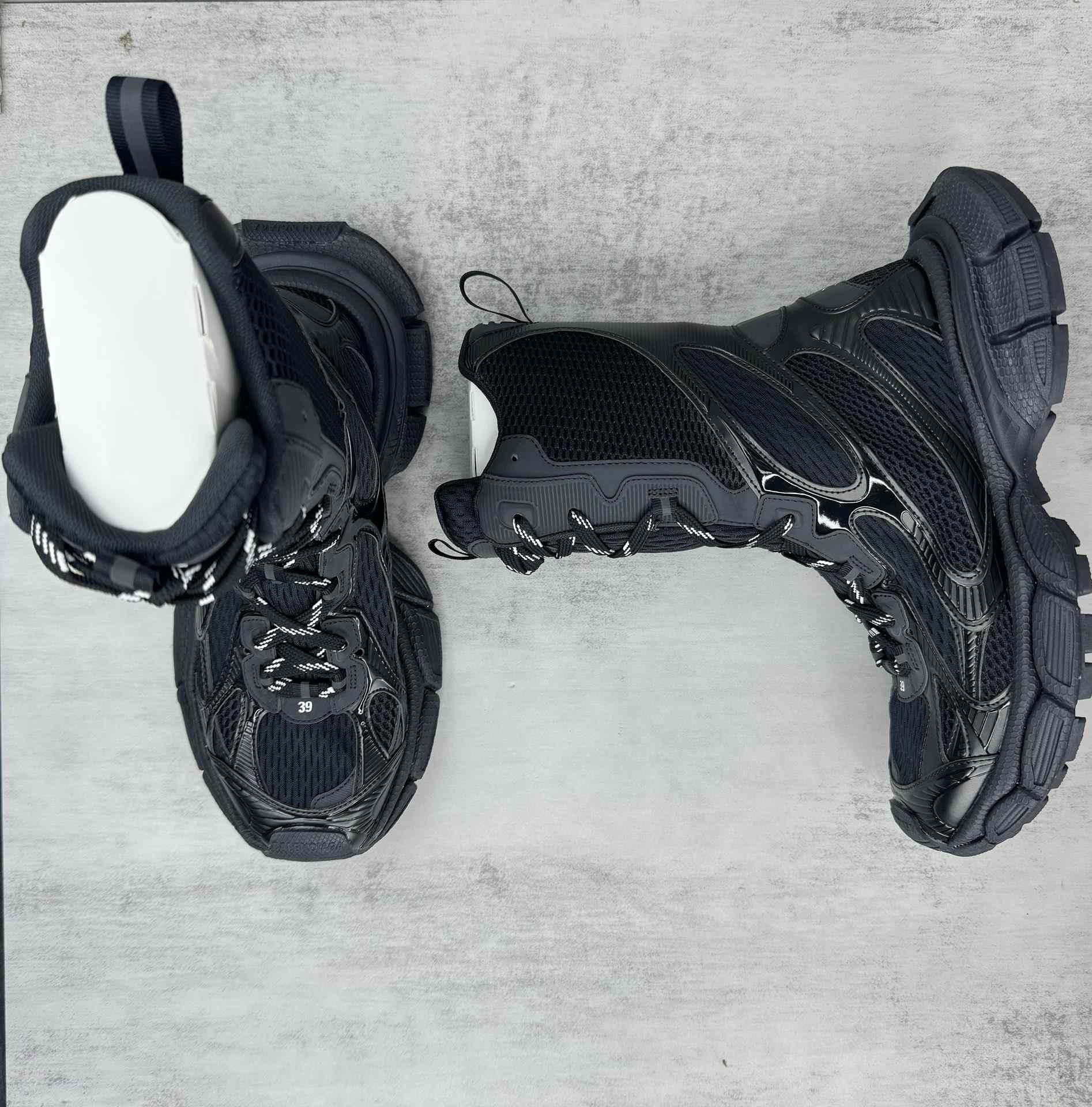 Balenciaga 5XL Sneaker  - 
