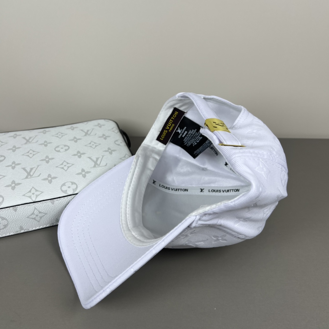 Louis Vuitton Monogram Cap - 