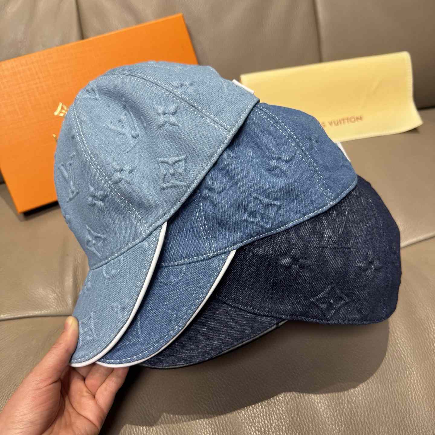 Louis Vuitton Monogram Denim Cap - 