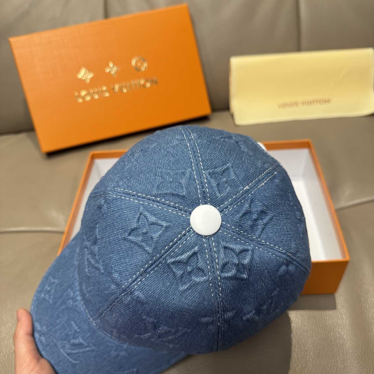 Louis Vuitton Monogram Denim Cap - 