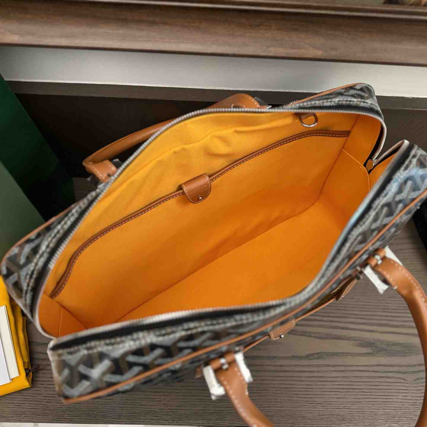 Goyard Ambassade MM Document Case - DesignerGu