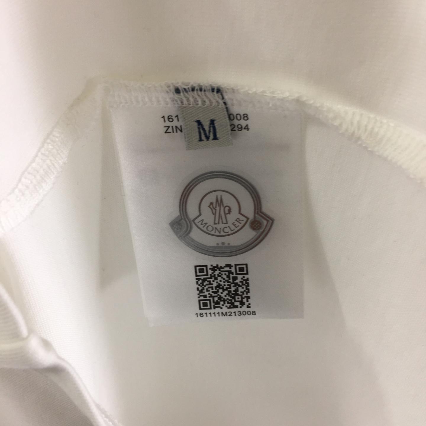 Moncler Logo Cotton T-shirt - 