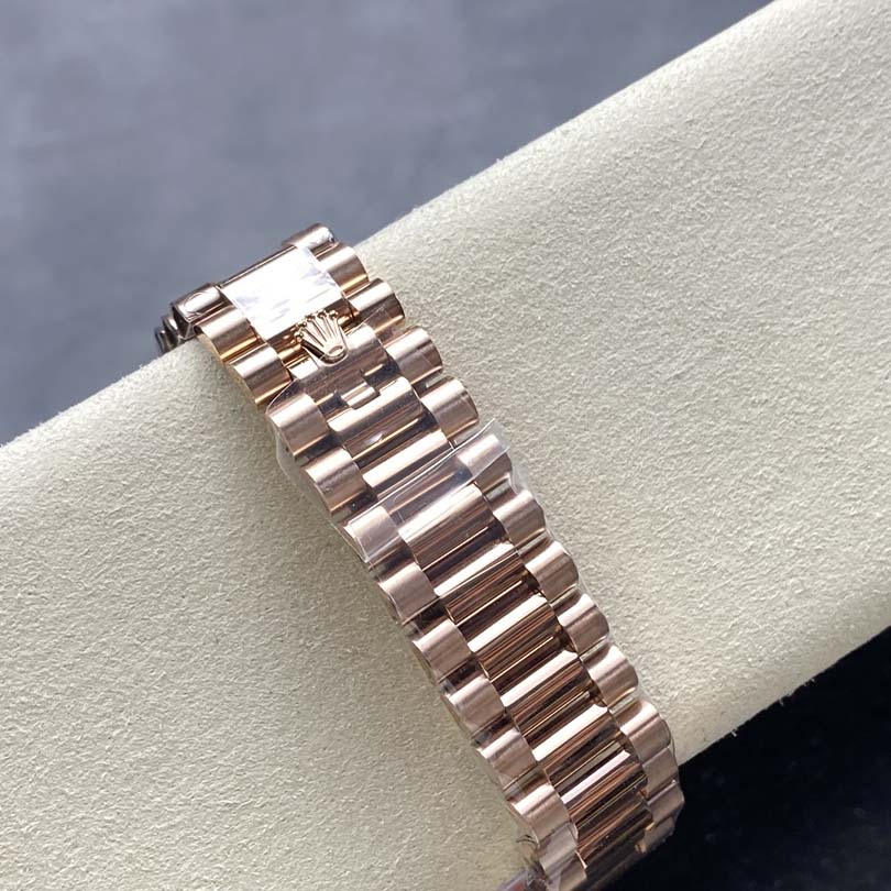 Rolex Day Date Watch - 