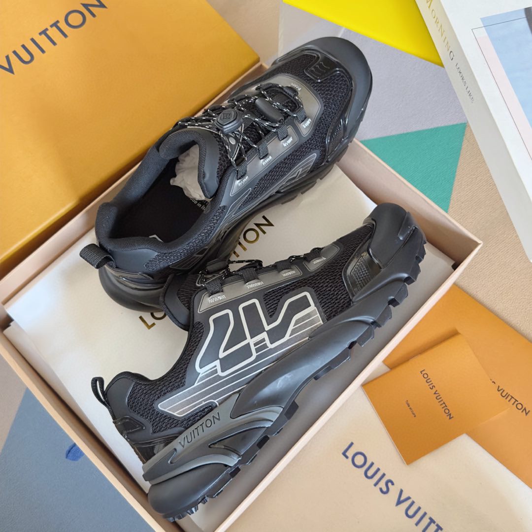 Louis Vuitton LV Runner Tatic Sneaker   1ADGZW - 