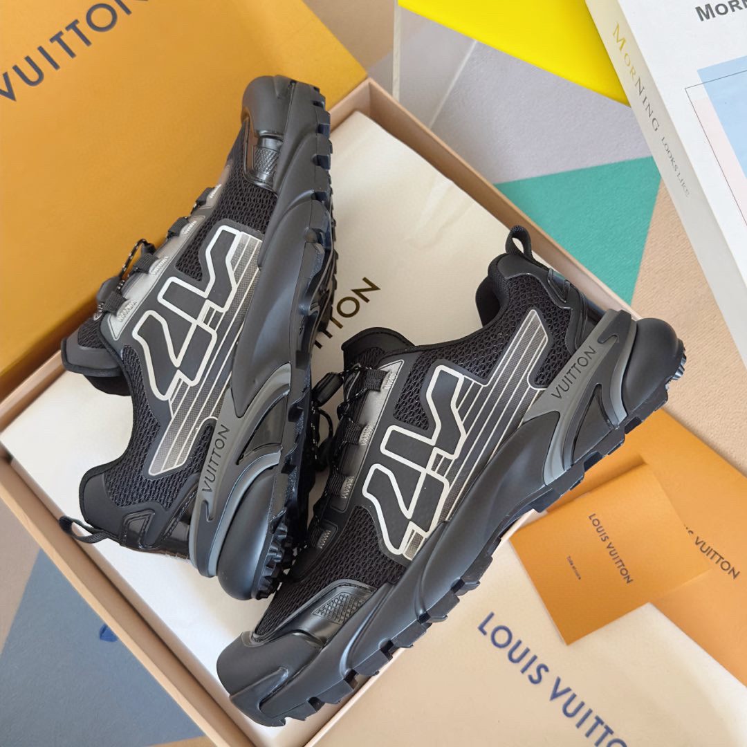 Louis Vuitton LV Runner Tatic Sneaker   1ADGZW - 