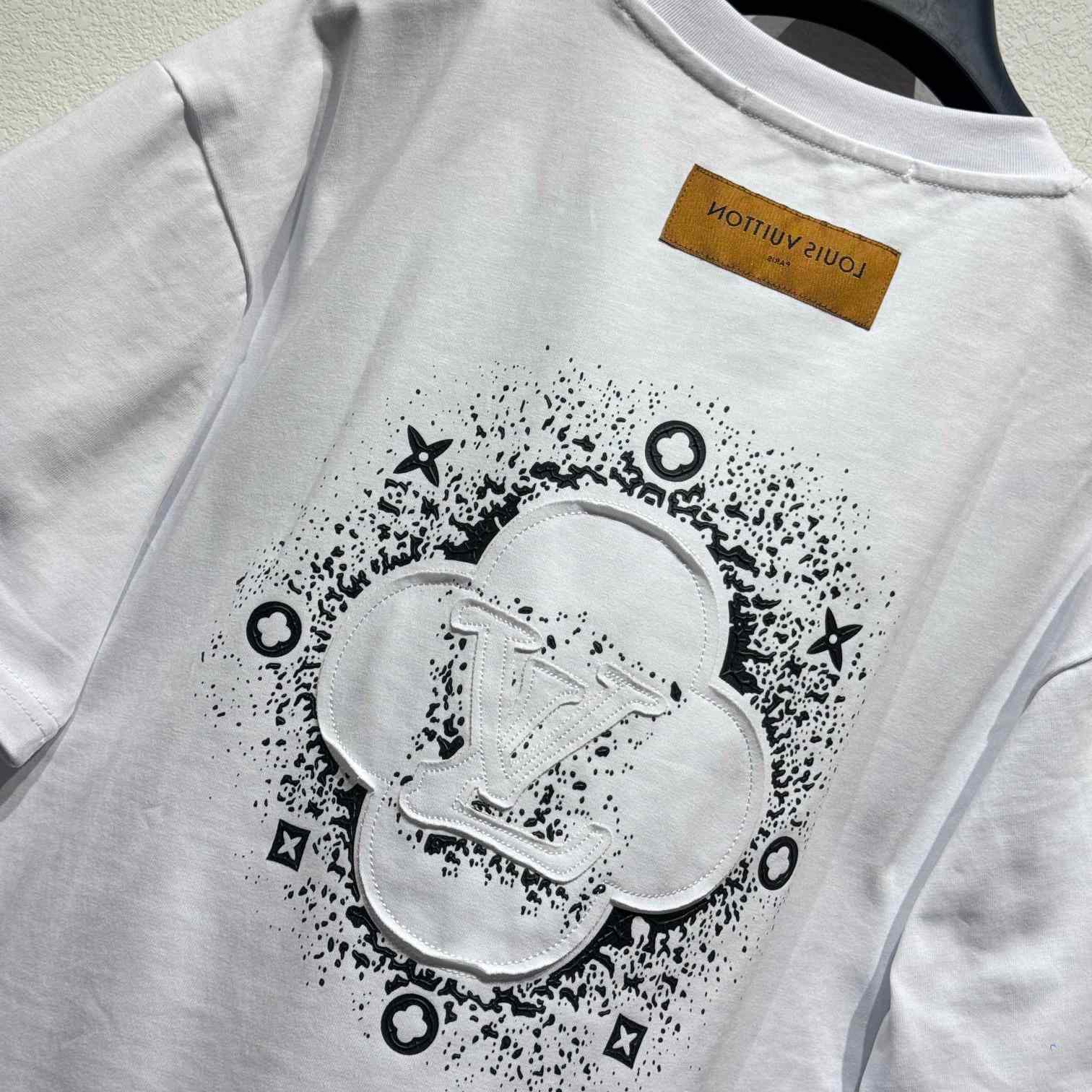 Louis Vuitton Short-Sleeved T-Shirt   - DesignerGu