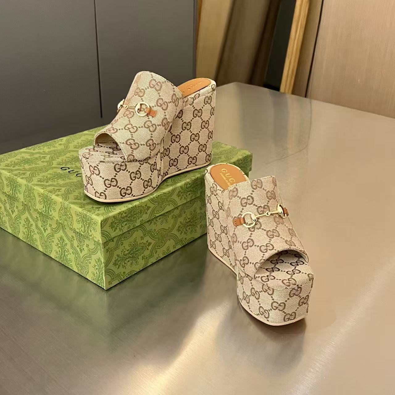 Gucci Women's Wedge Sandal With Horsebit - DesignerGu