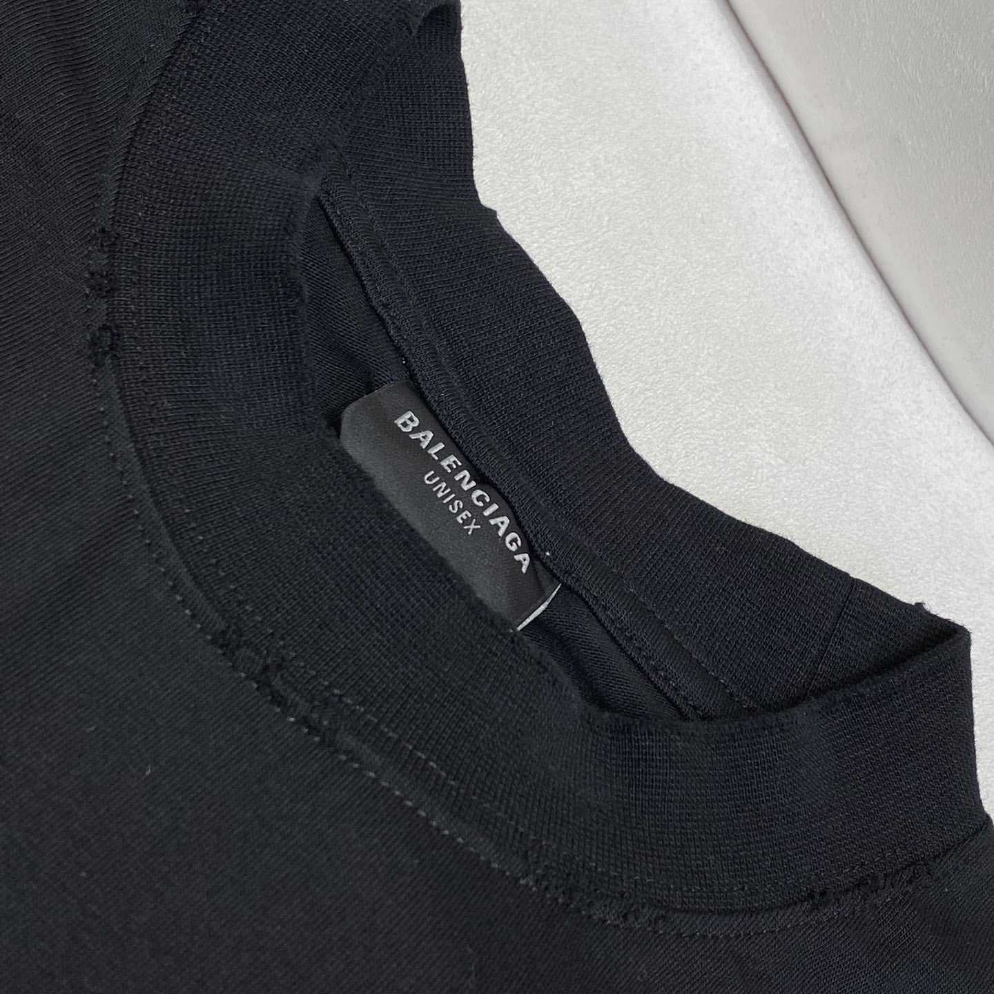 Balenciaga Back Strass Cropped T-Shirt in black - 