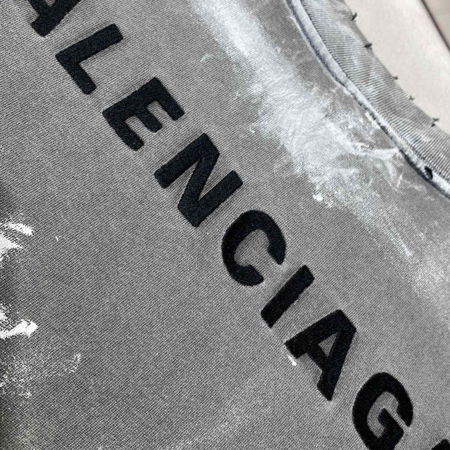 Balenciaga Back T-Shirt Medium Fit In Grey - DesignerGu