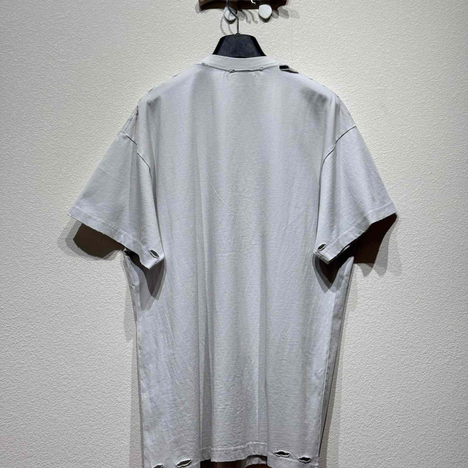 Balenciaga Optical T-Shirt Oversized In White - 