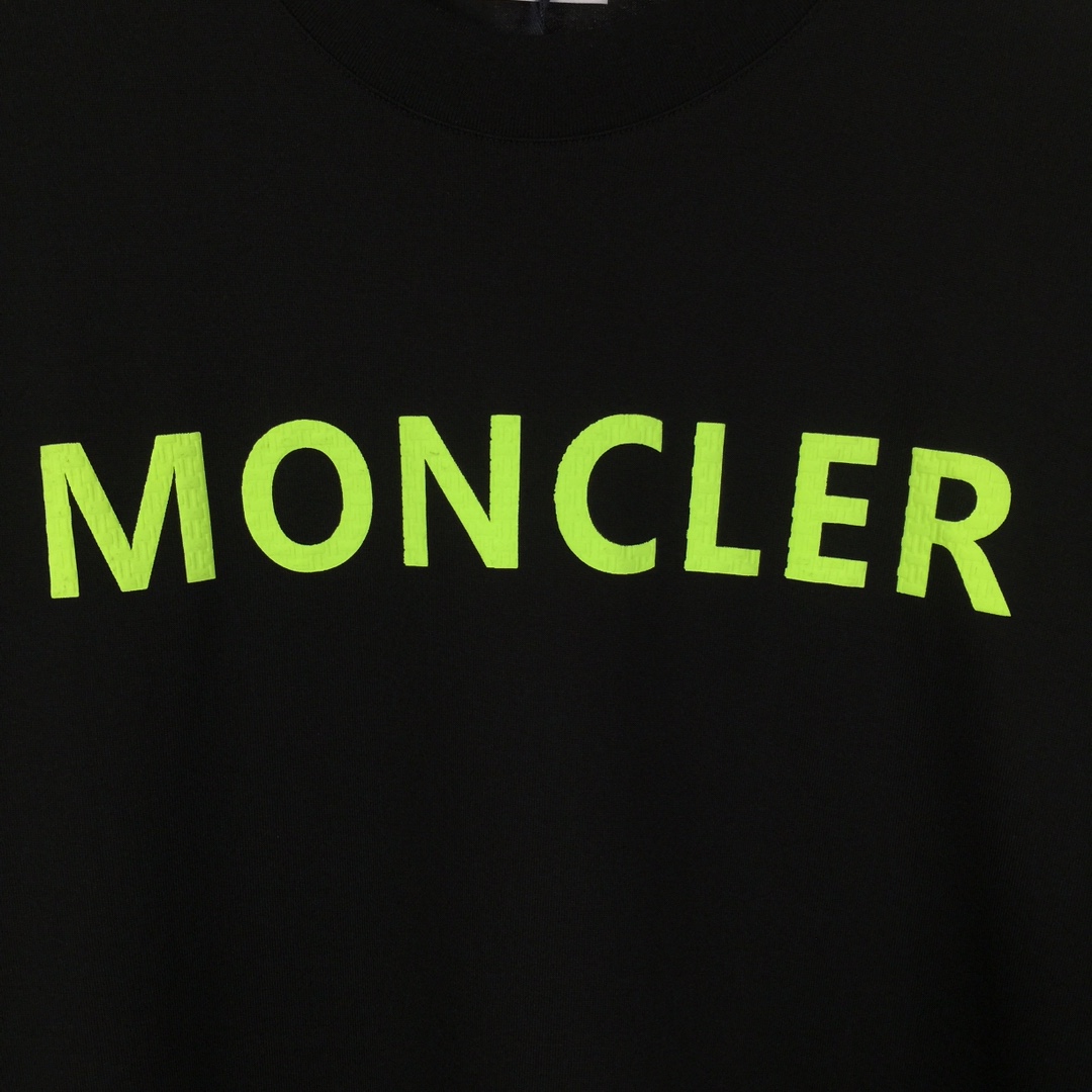 Moncler Logo T-Shirt - 
