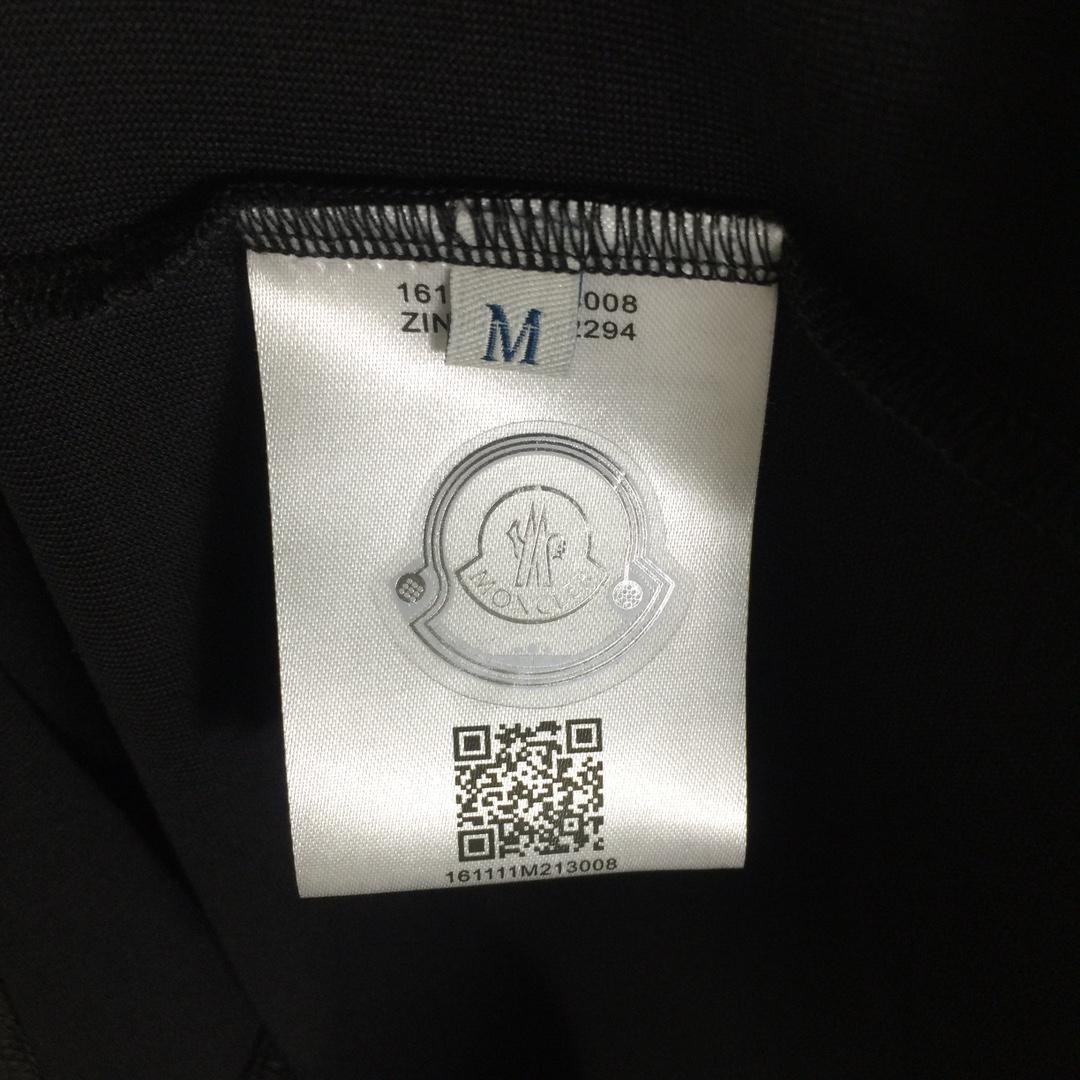 Moncler Logo T-Shirt - 