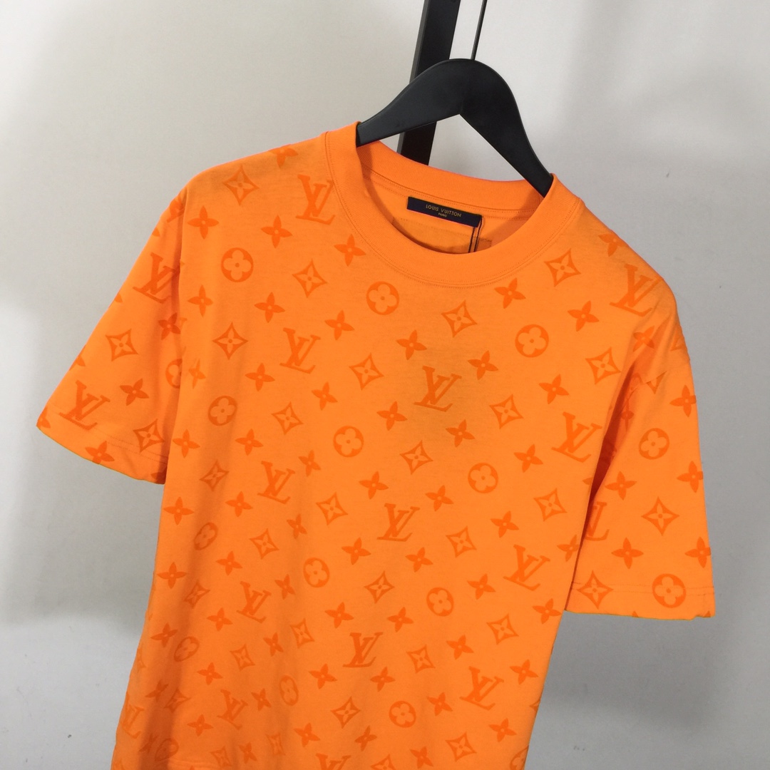 Louis Vuitton Monogram T-shirt - DesignerGu