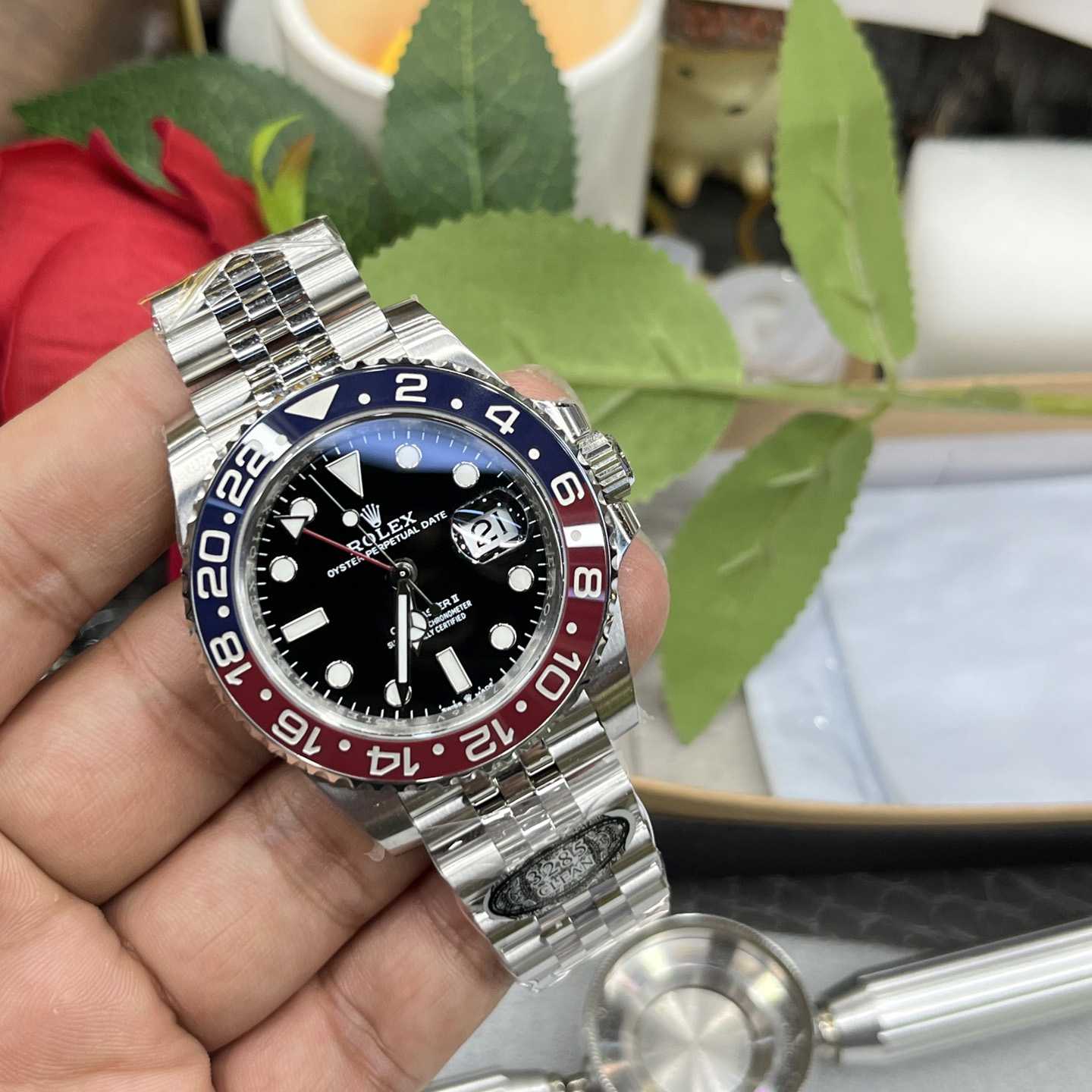 Rolex Oyster Perpetual Watch      40mm - DesignerGu
