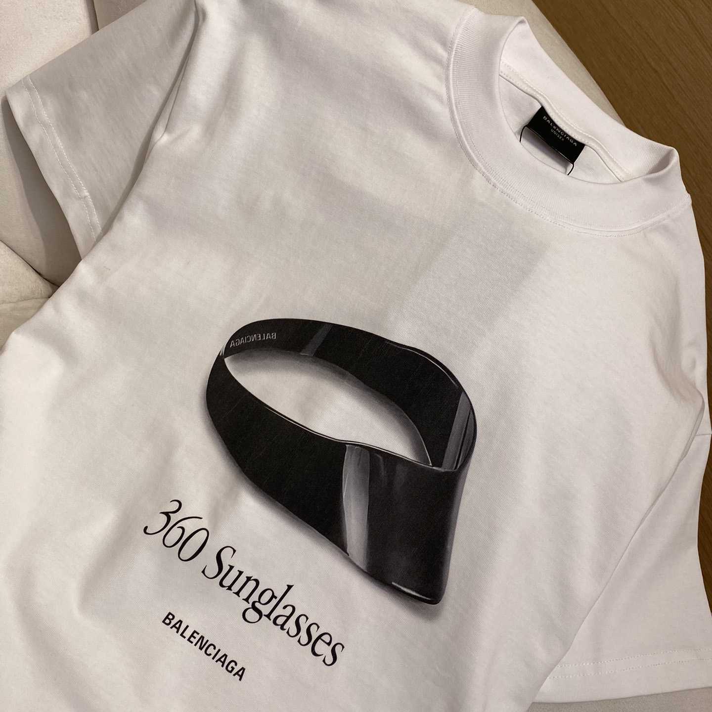 Balenciaga 360 Sunglasses T-Shirt Medium Fit In Dirty White - 