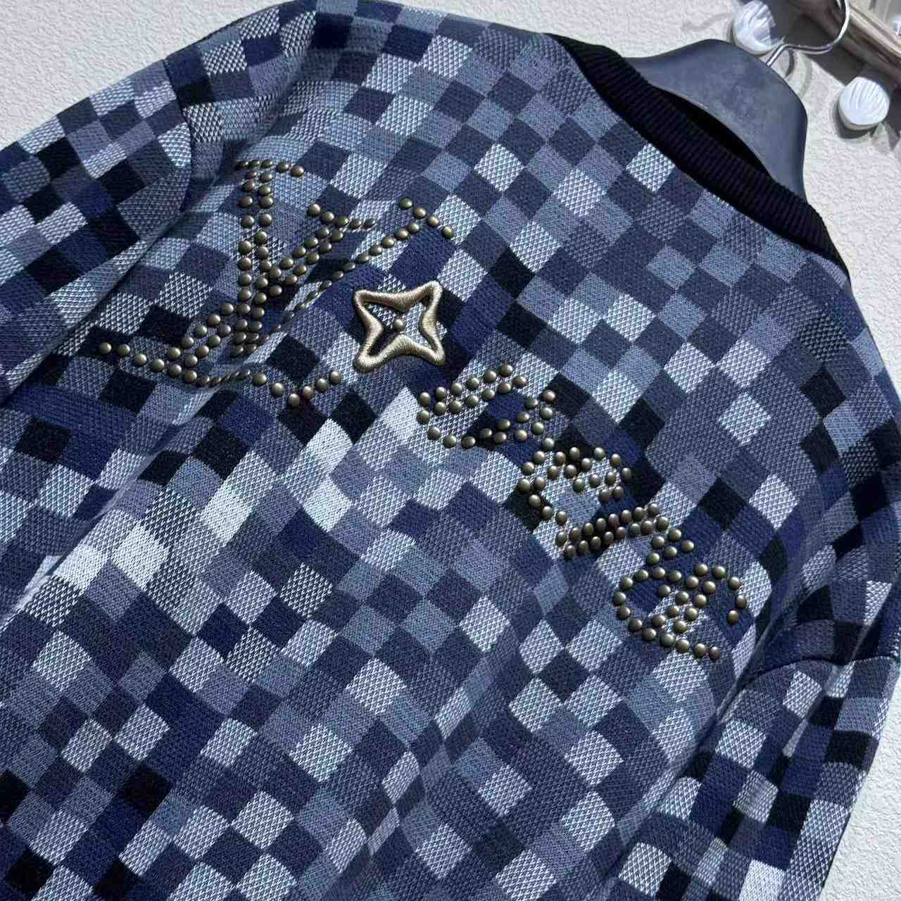 Louis Vuitton LV Vers Damoflage Jacquard Pullover   1AGHTP - DesignerGu