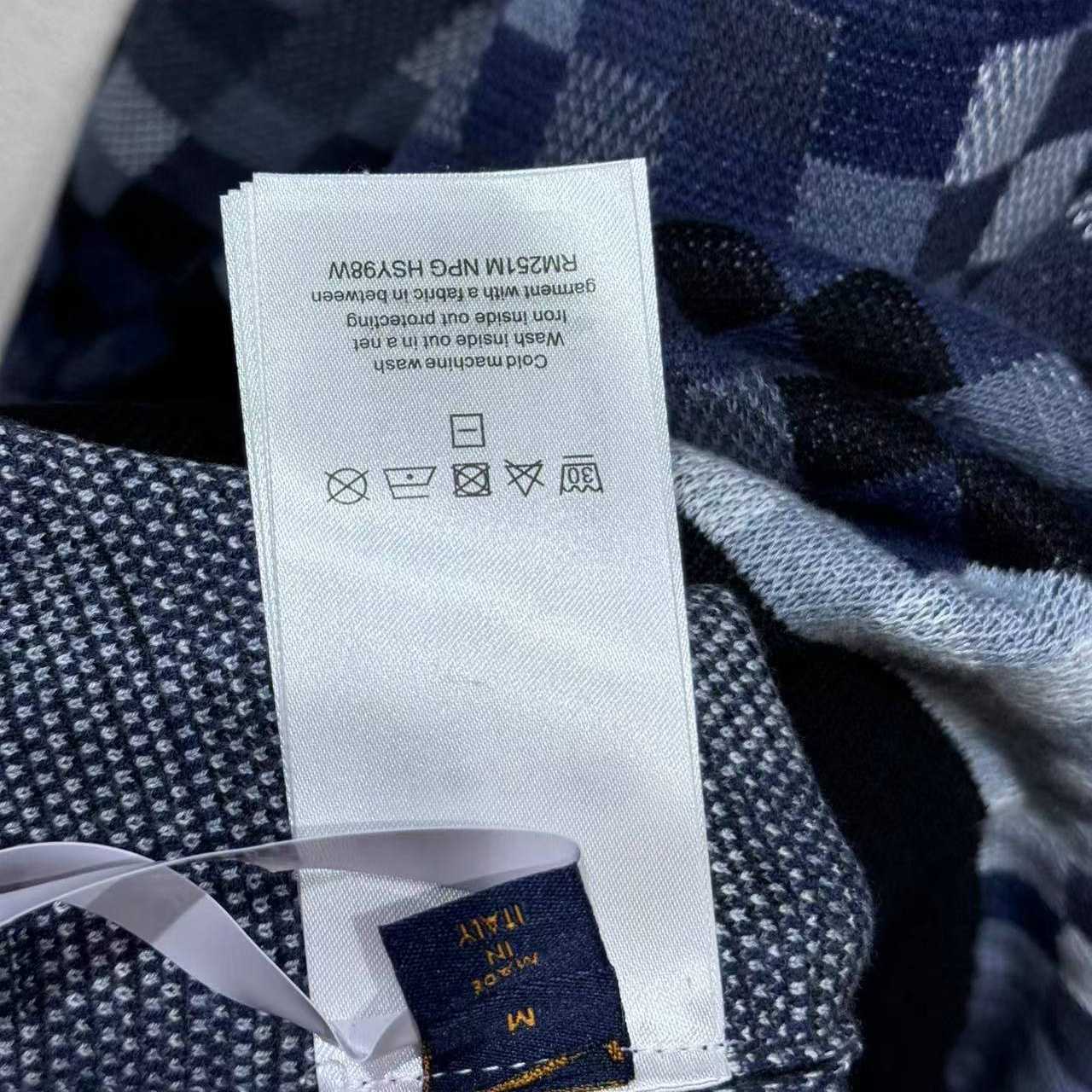 Louis Vuitton LV Vers Damoflage Jacquard Pullover   1AGHTP - DesignerGu