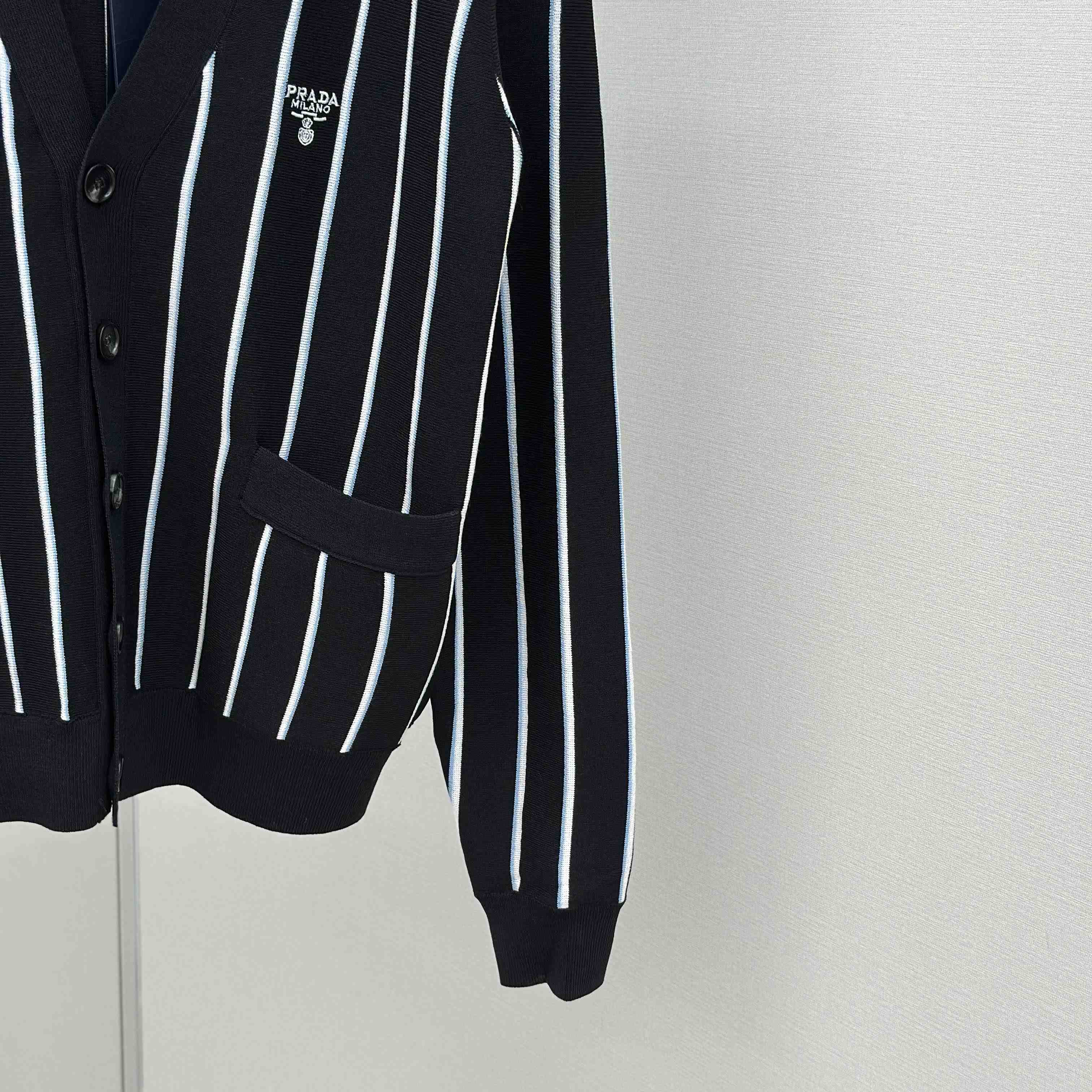 Prada Black Wool Cardigan - DesignerGu