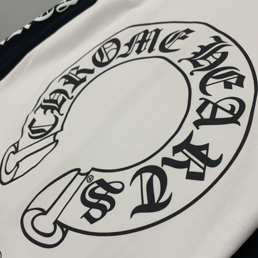 Chrome Hearts Horseshoe Neck Tee - DesignerGu