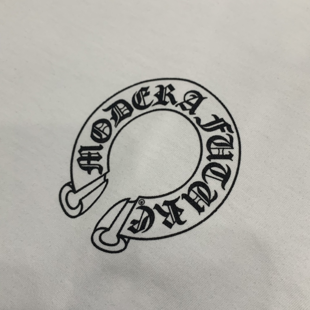Chrome Hearts Horseshoe Neck Tee - DesignerGu