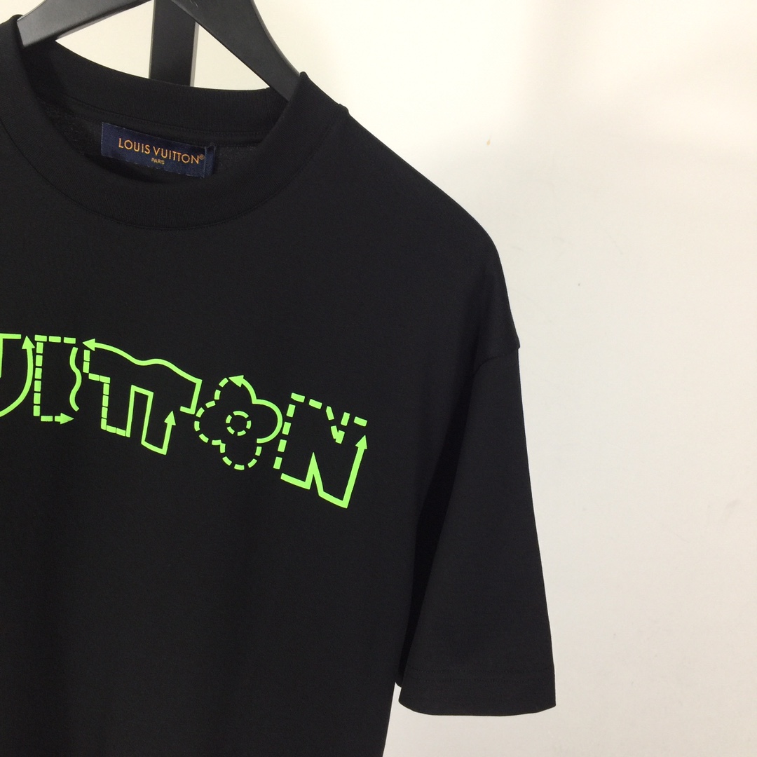 Louis Vuitton Cotton T-shirt - DesignerGu