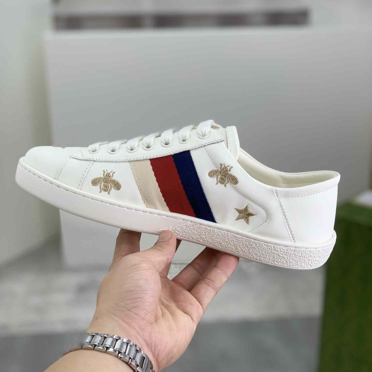Gucci Ace Bees and Stars - DesignerGu