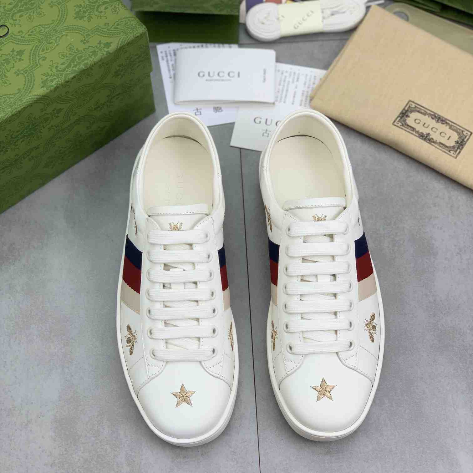 Gucci Ace Bees and Stars - DesignerGu