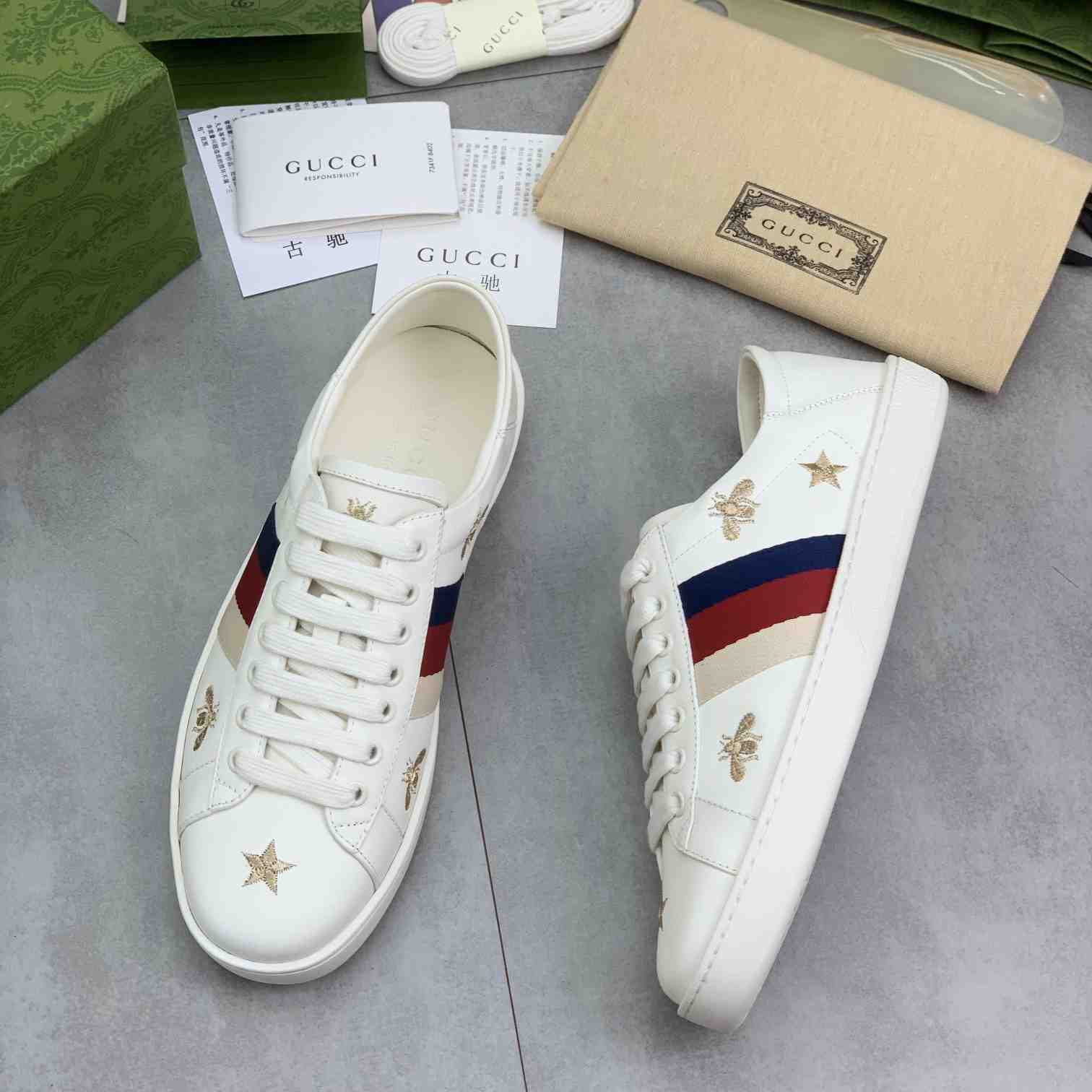 Gucci Ace Bees and Stars - DesignerGu