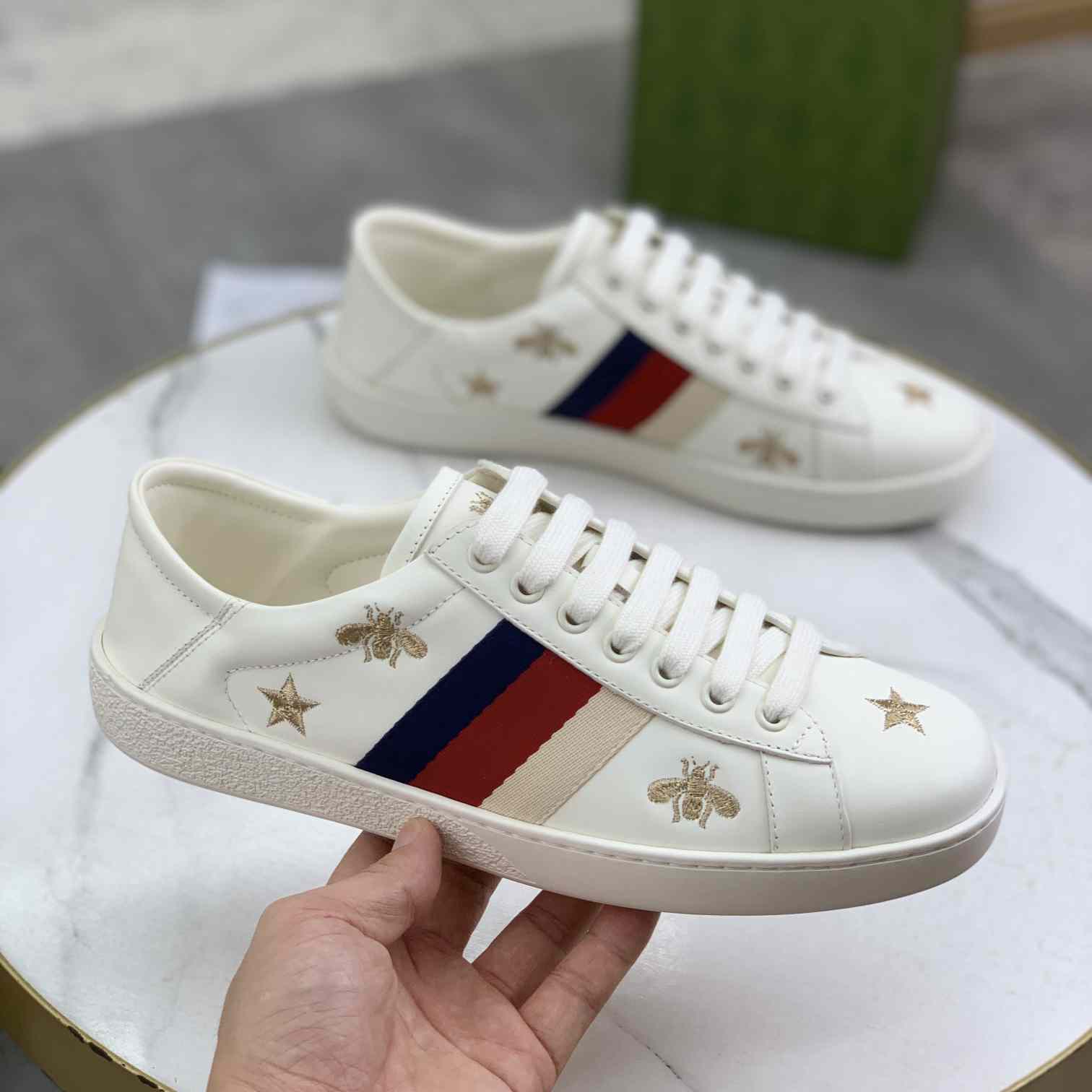 Gucci Ace Bees and Stars - DesignerGu