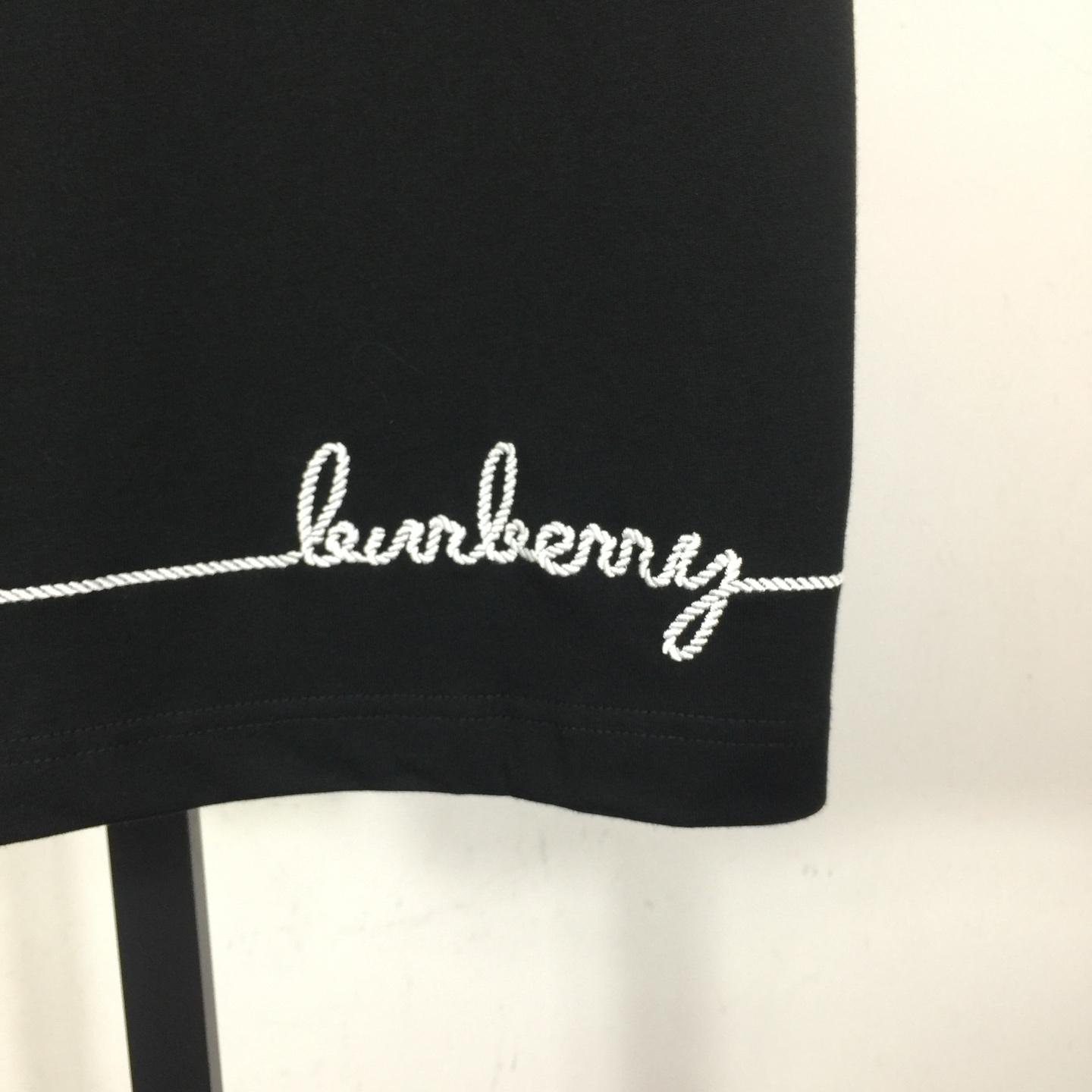 Burberry B Heart Cotton T-shirt - DesignerGu