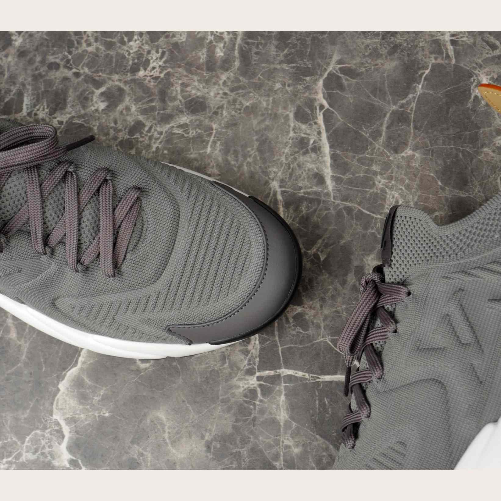 Louis Vuitton LV Runner Tatic Sneaker   1AILJM - DesignerGu