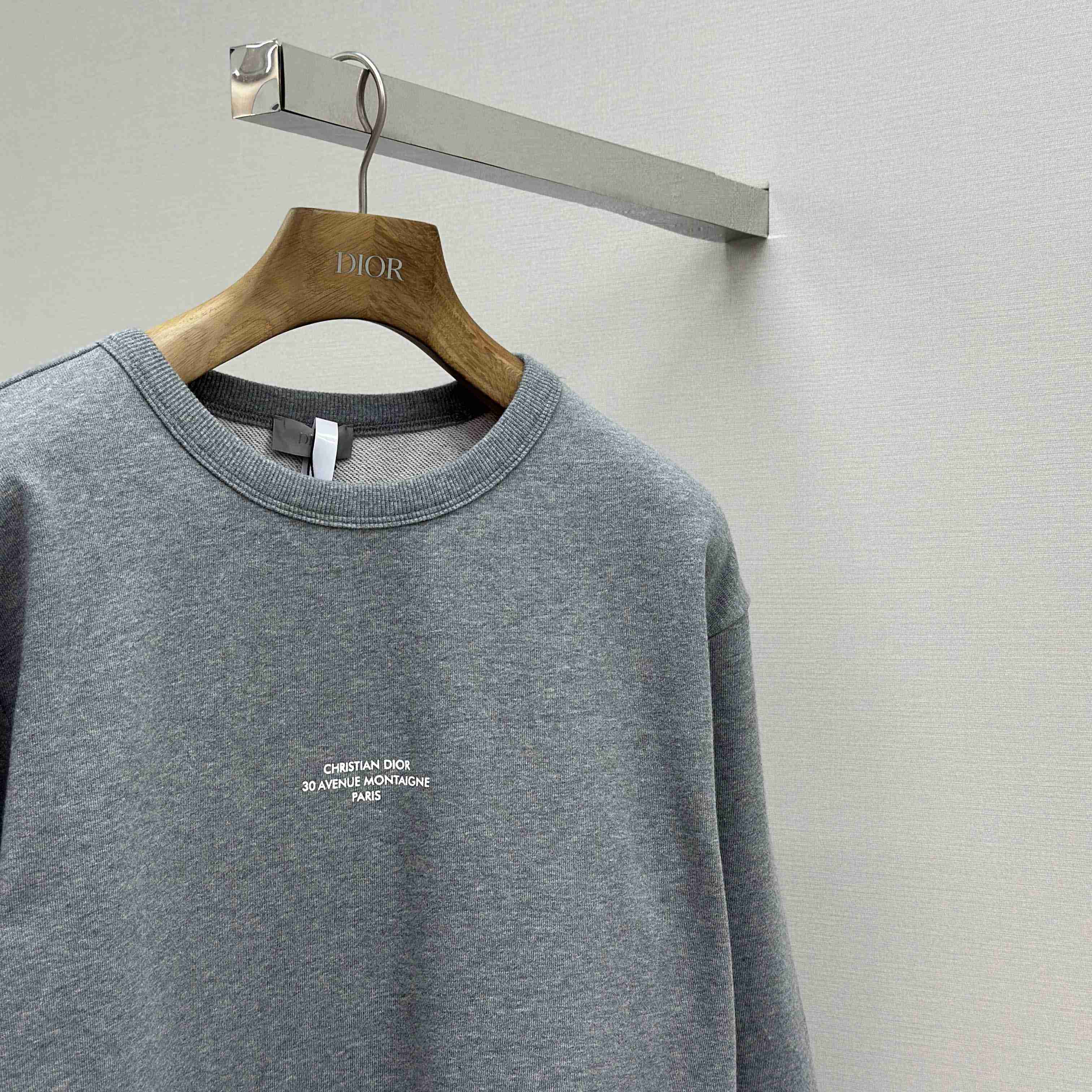 Dior Montaigne Sweatshirt  - DesignerGu