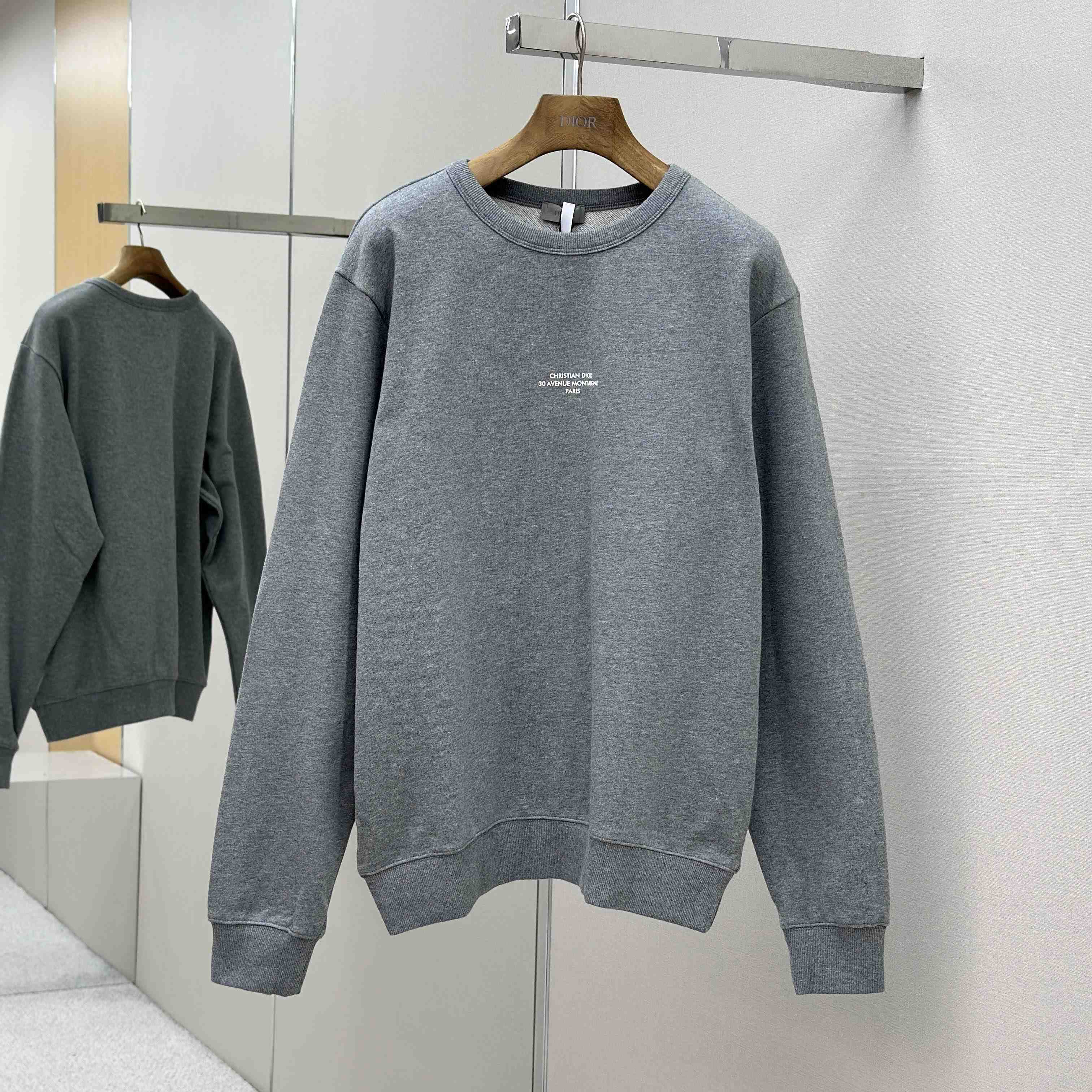 Dior Montaigne Sweatshirt  Dior Montaigne Sweatshirt  - DesignerGu