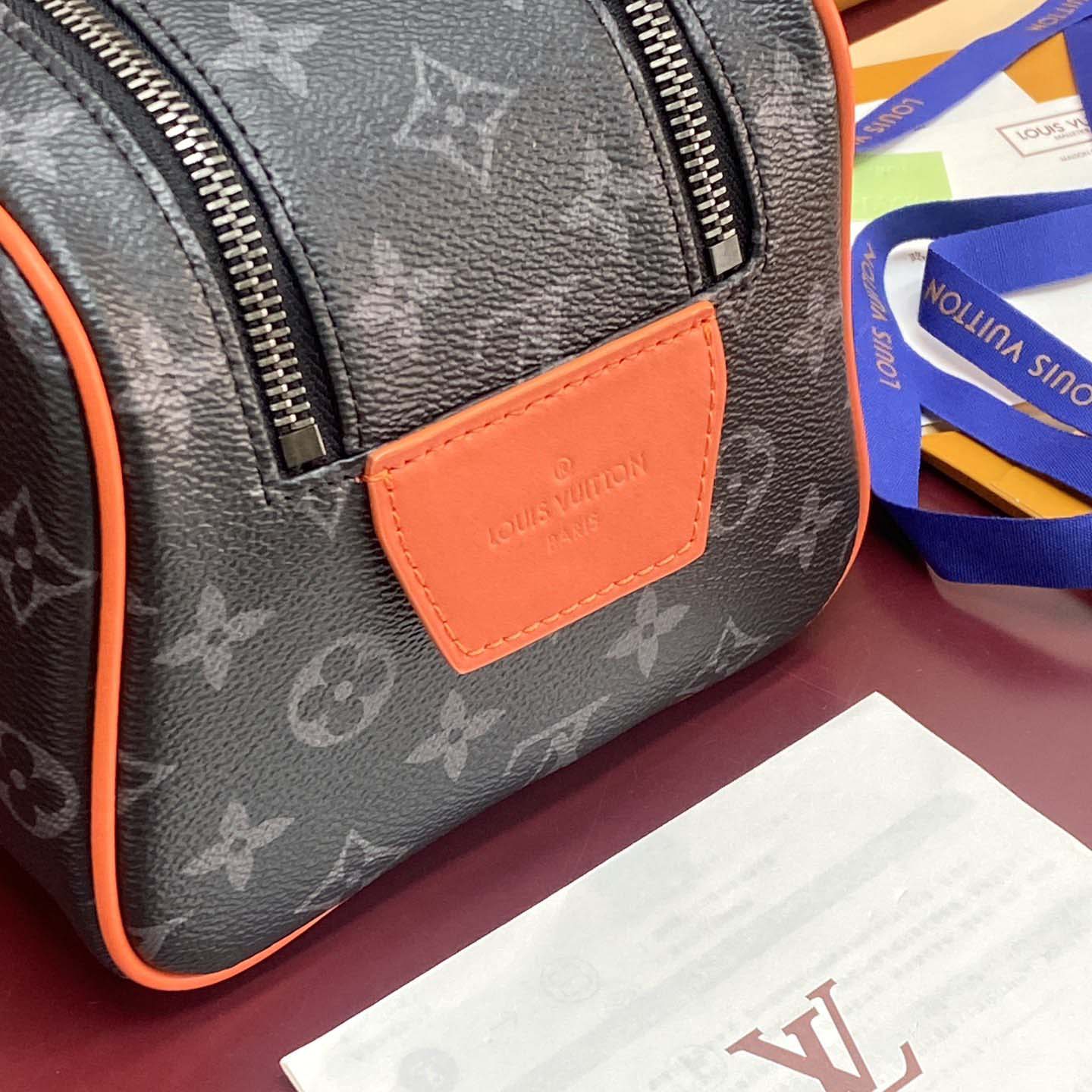Louis Vuitton Dopp Kit   M15246 - DesignerGu