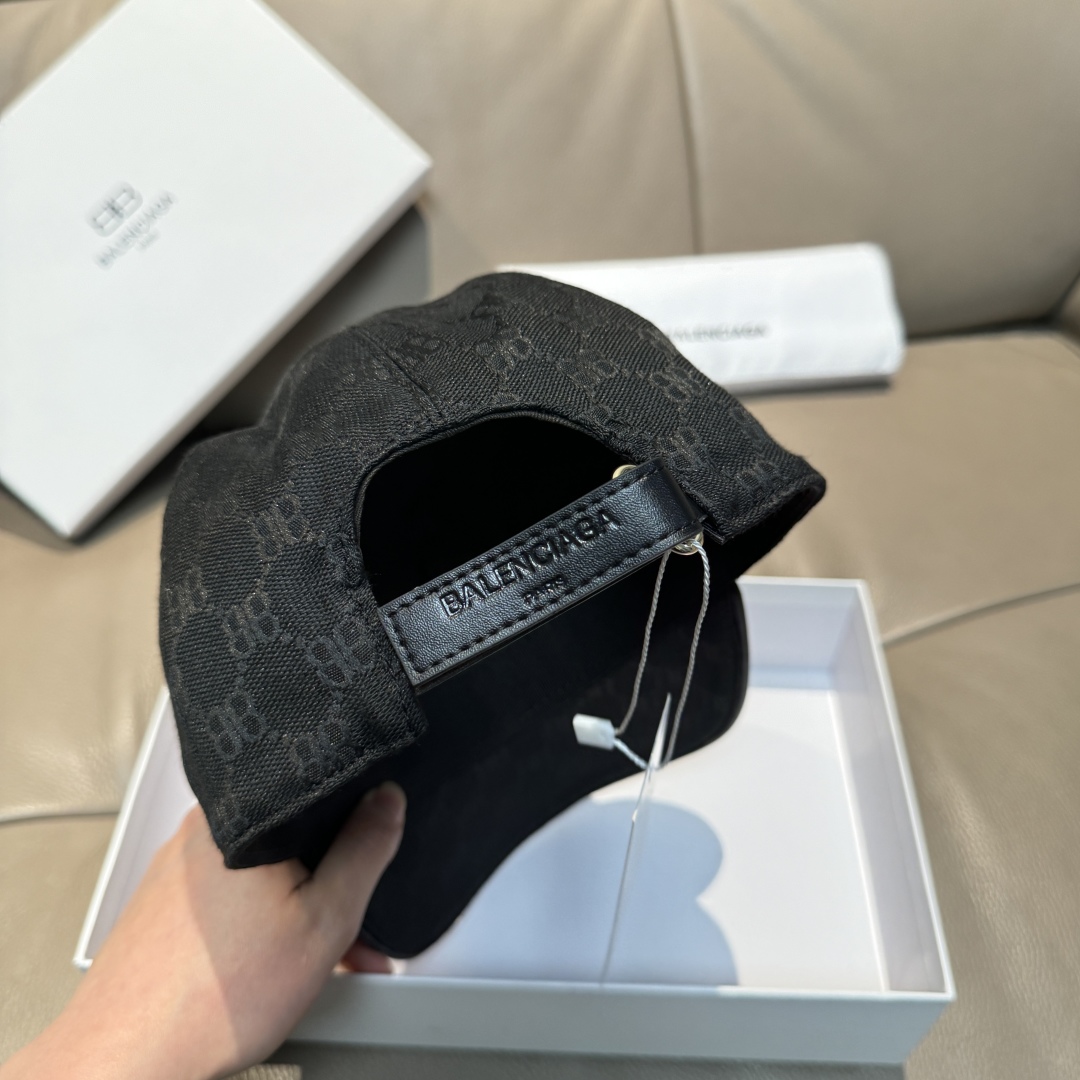 Balenciaga Cap - DesignerGu