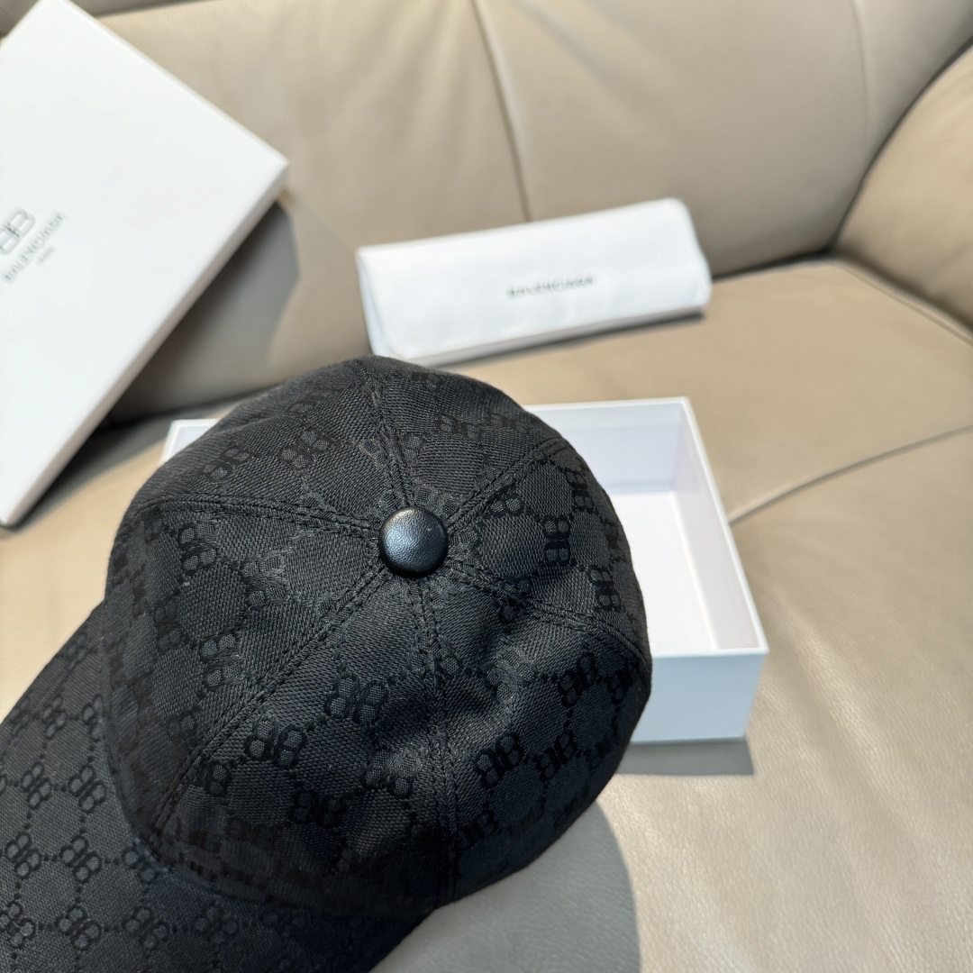 Balenciaga Cap - DesignerGu
