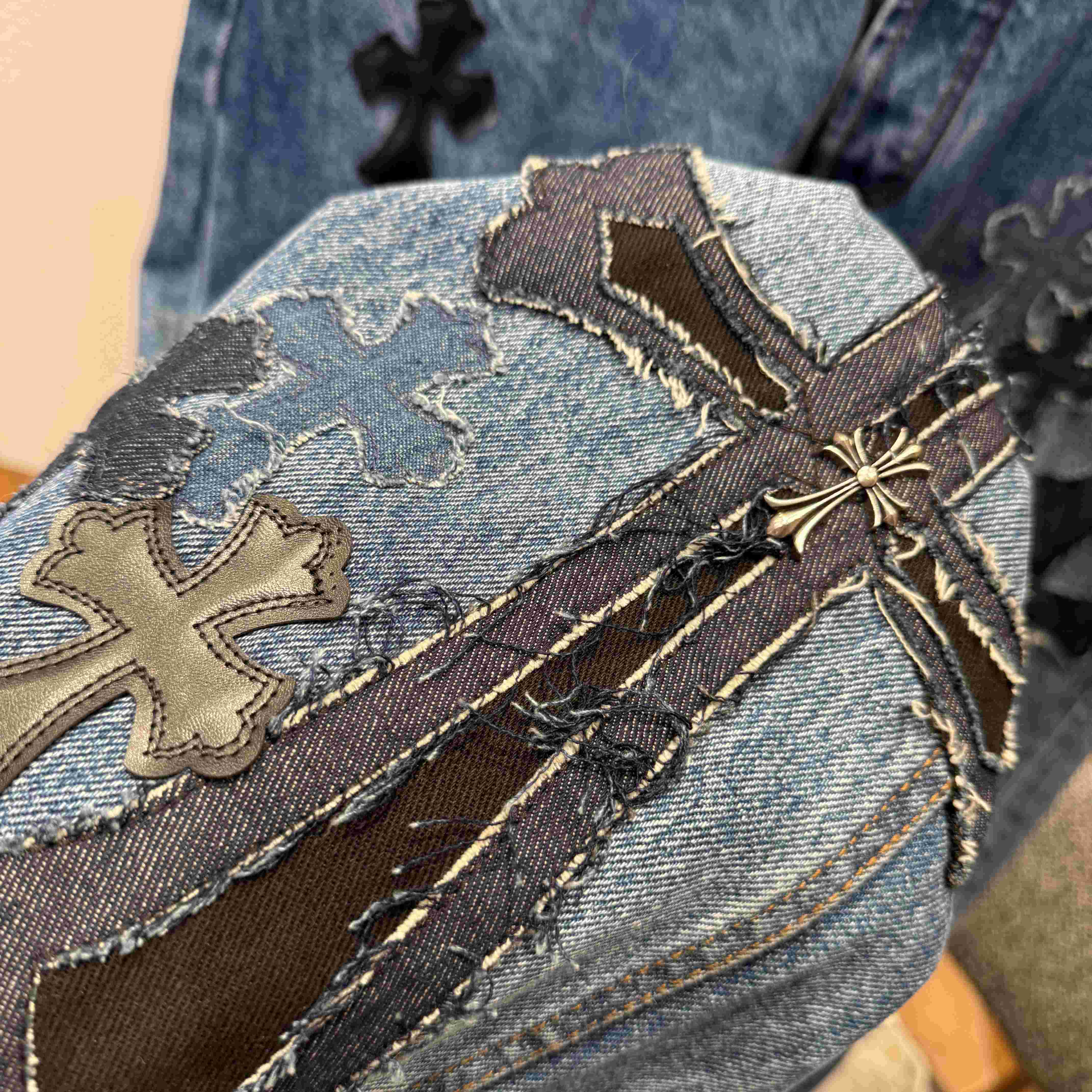 Chrome Hearts Jeans - DesignerGu
