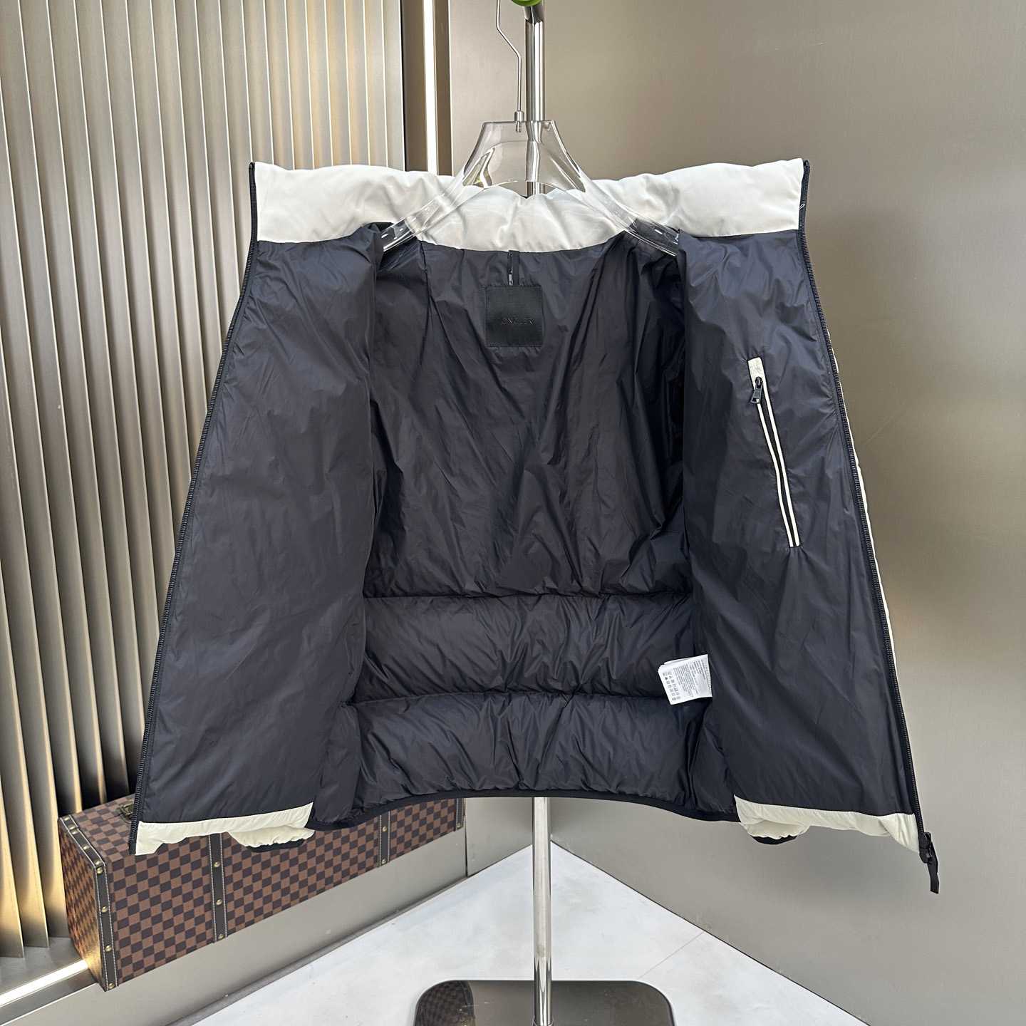 Moncler Forez Hooded Short Down Jacket - DesignerGu