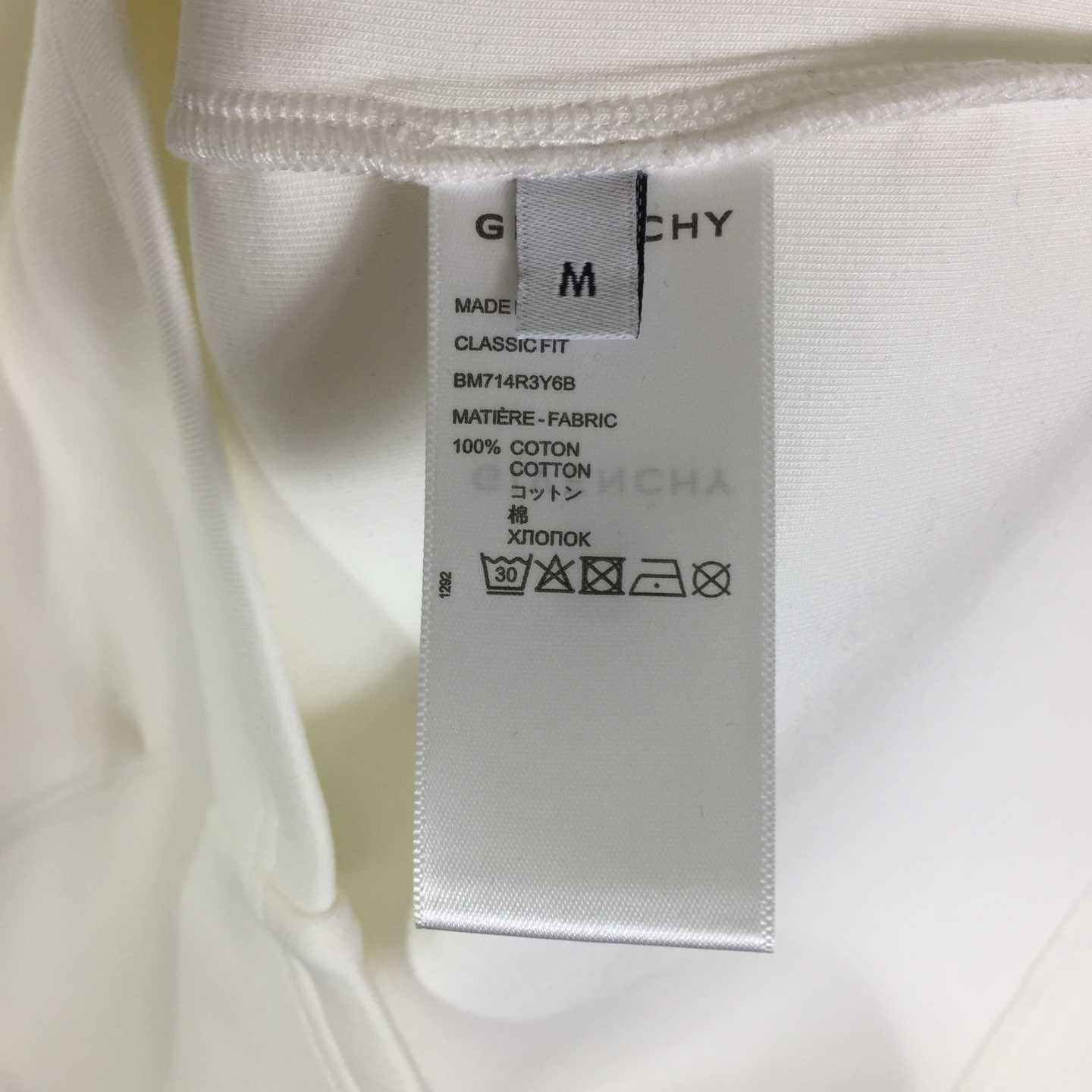 Givenchy T-shirt In Cotton - DesignerGu