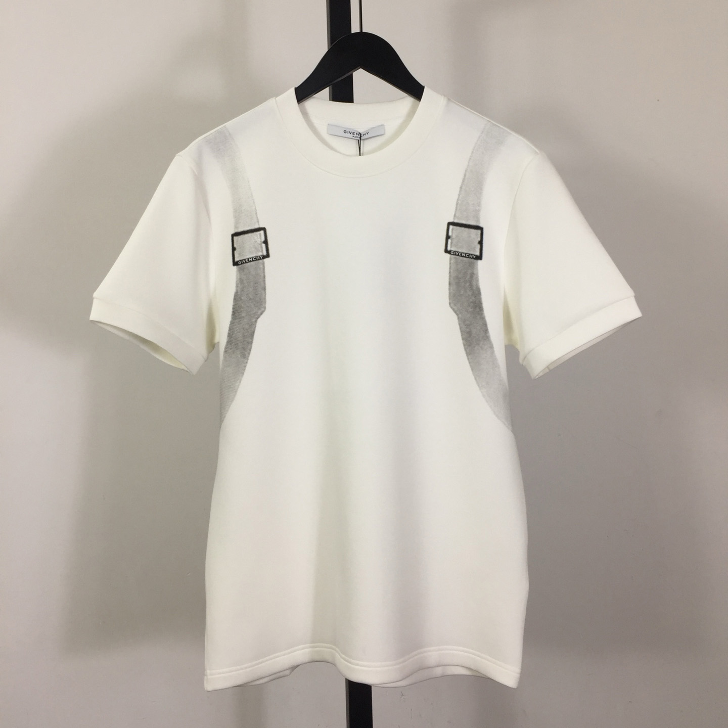 Givenchy T-shirt In Cotton - DesignerGu